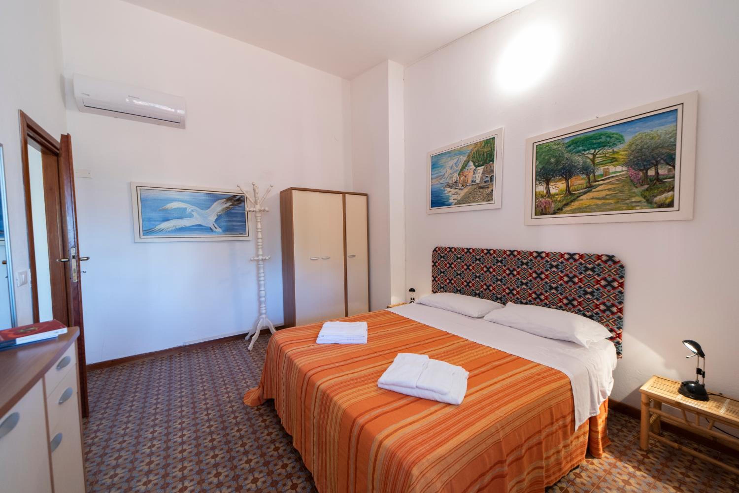 One-Bedroom Apartment (3 Adults)