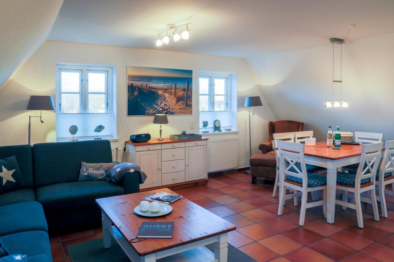 Apartment with Terrace photo 1