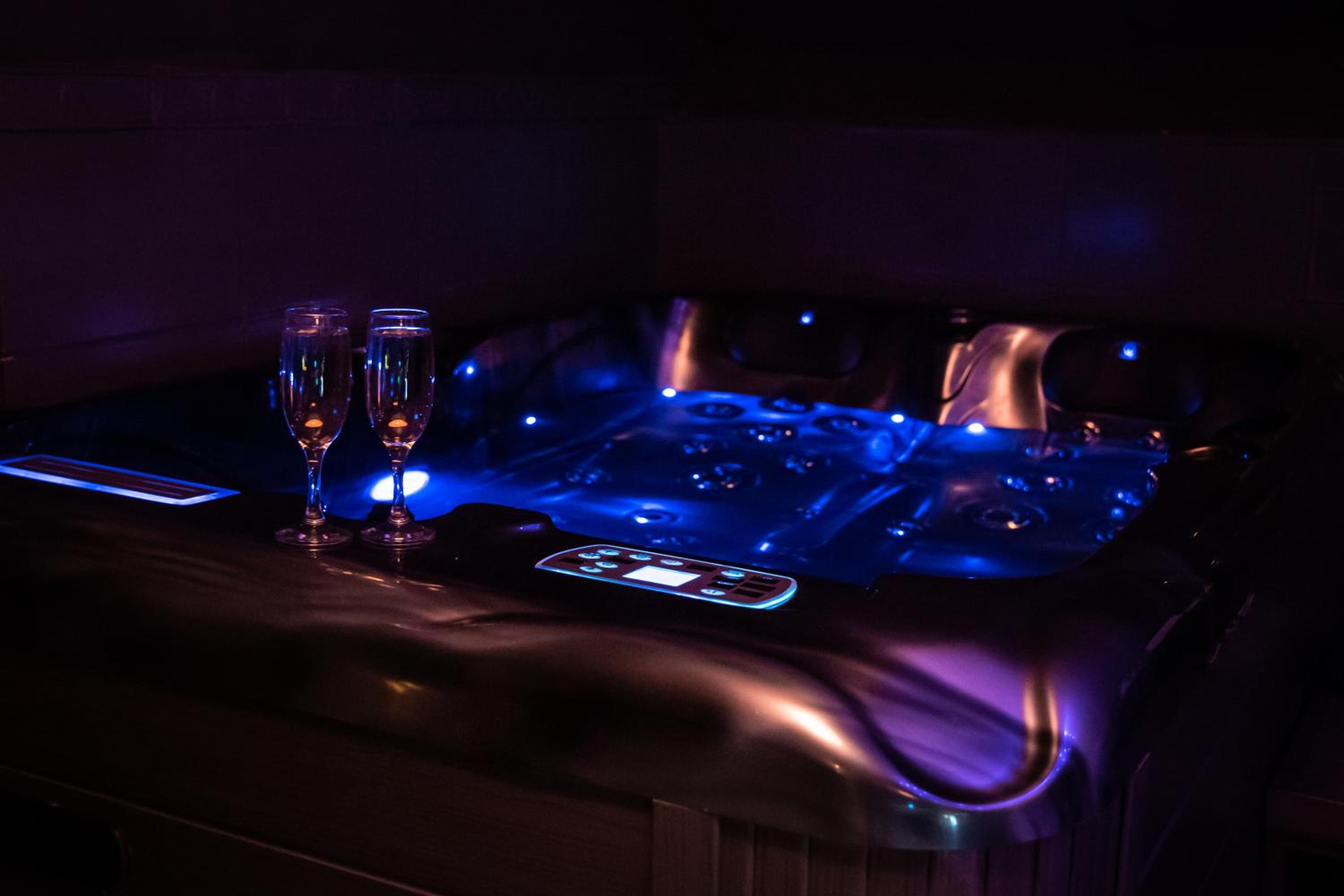 King Room with Spa Bath photo 1