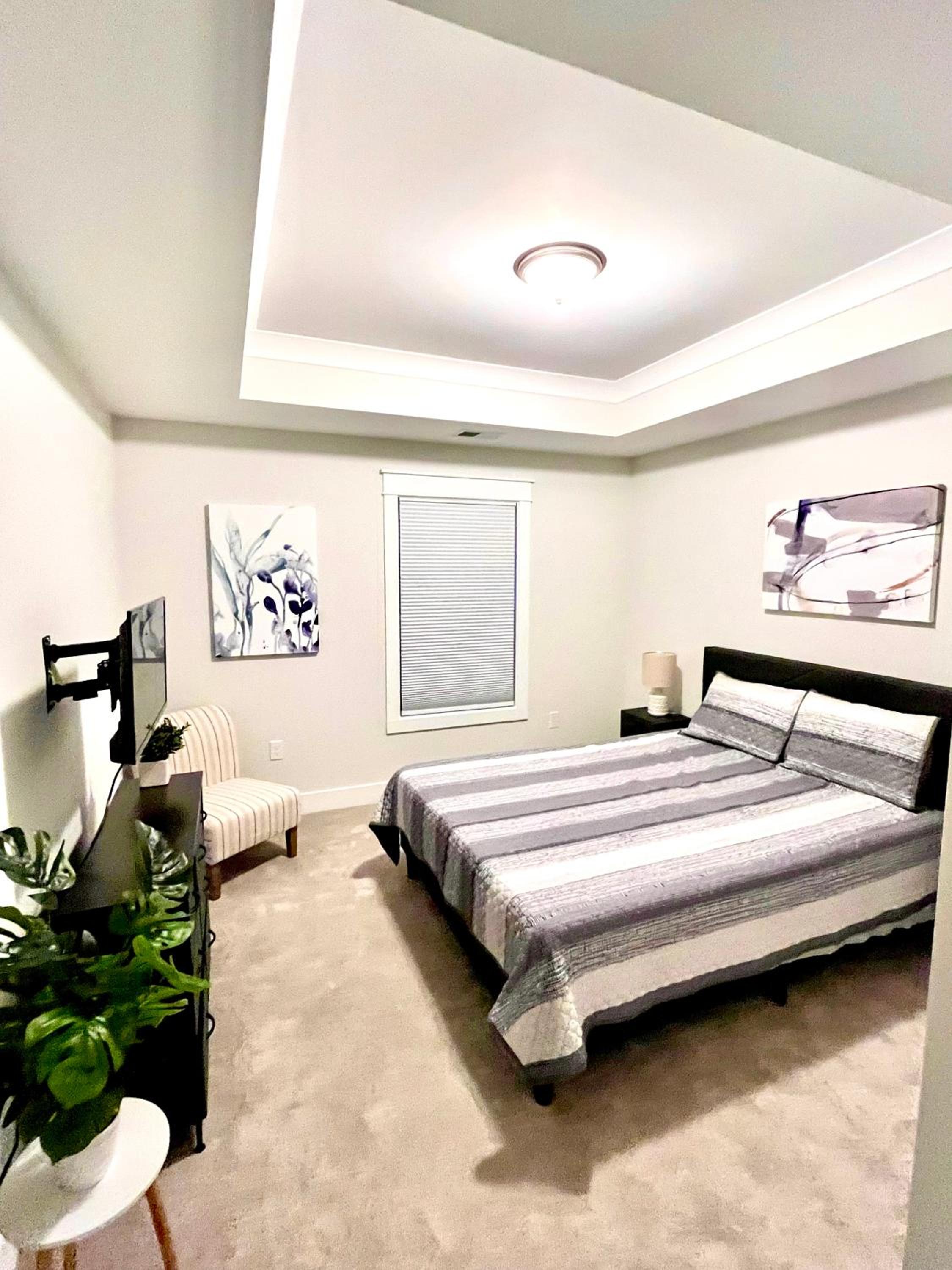 Four-Bedroom House photo 2