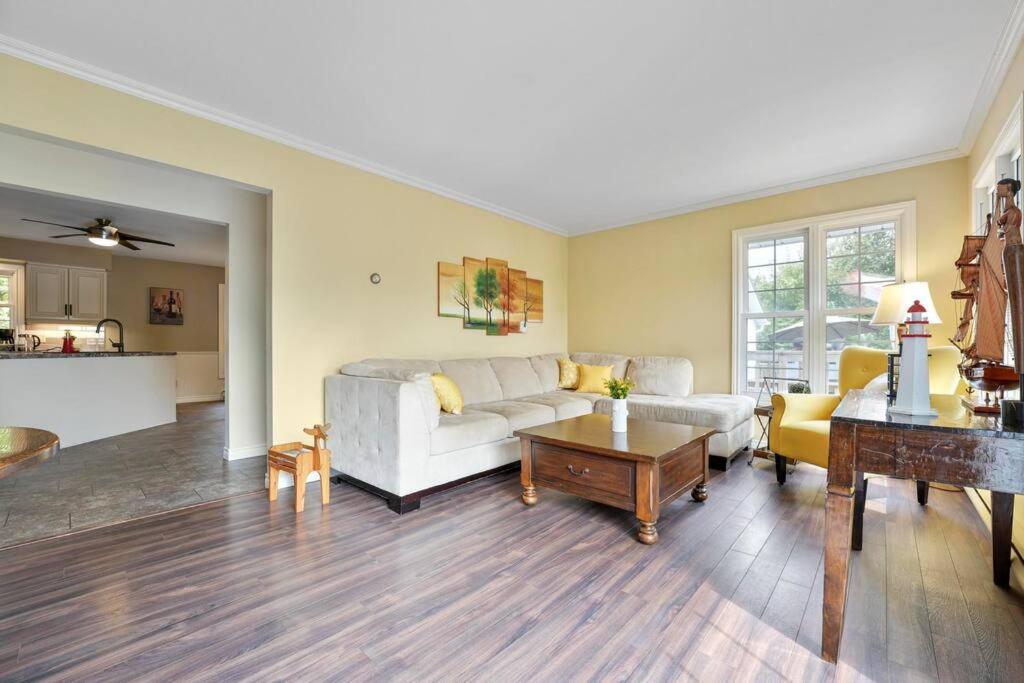 Four-Bedroom House photo 1