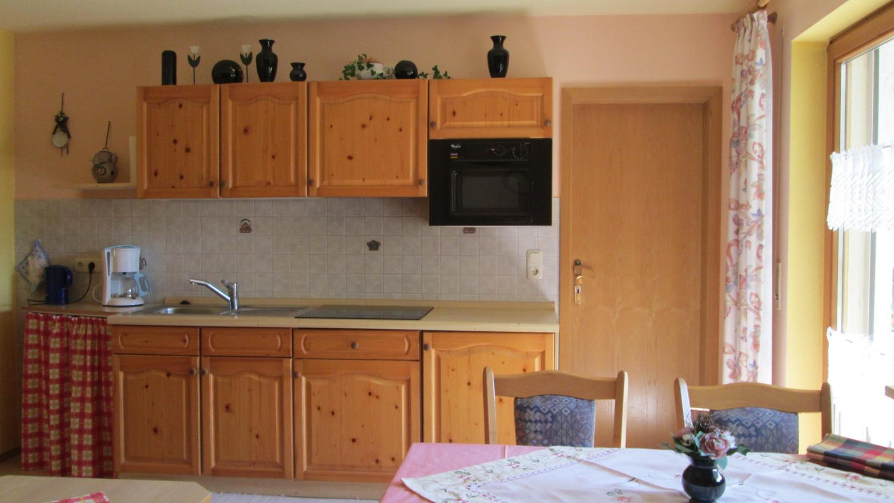One-Bedroom Apartment with Terrace photo 2