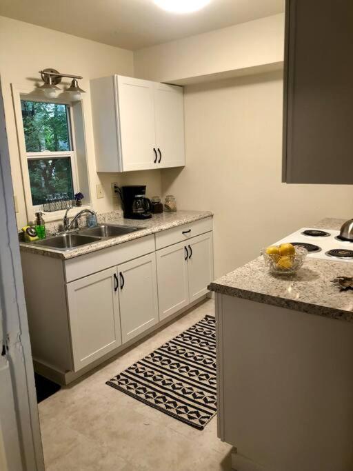 Two-Bedroom House photo 3
