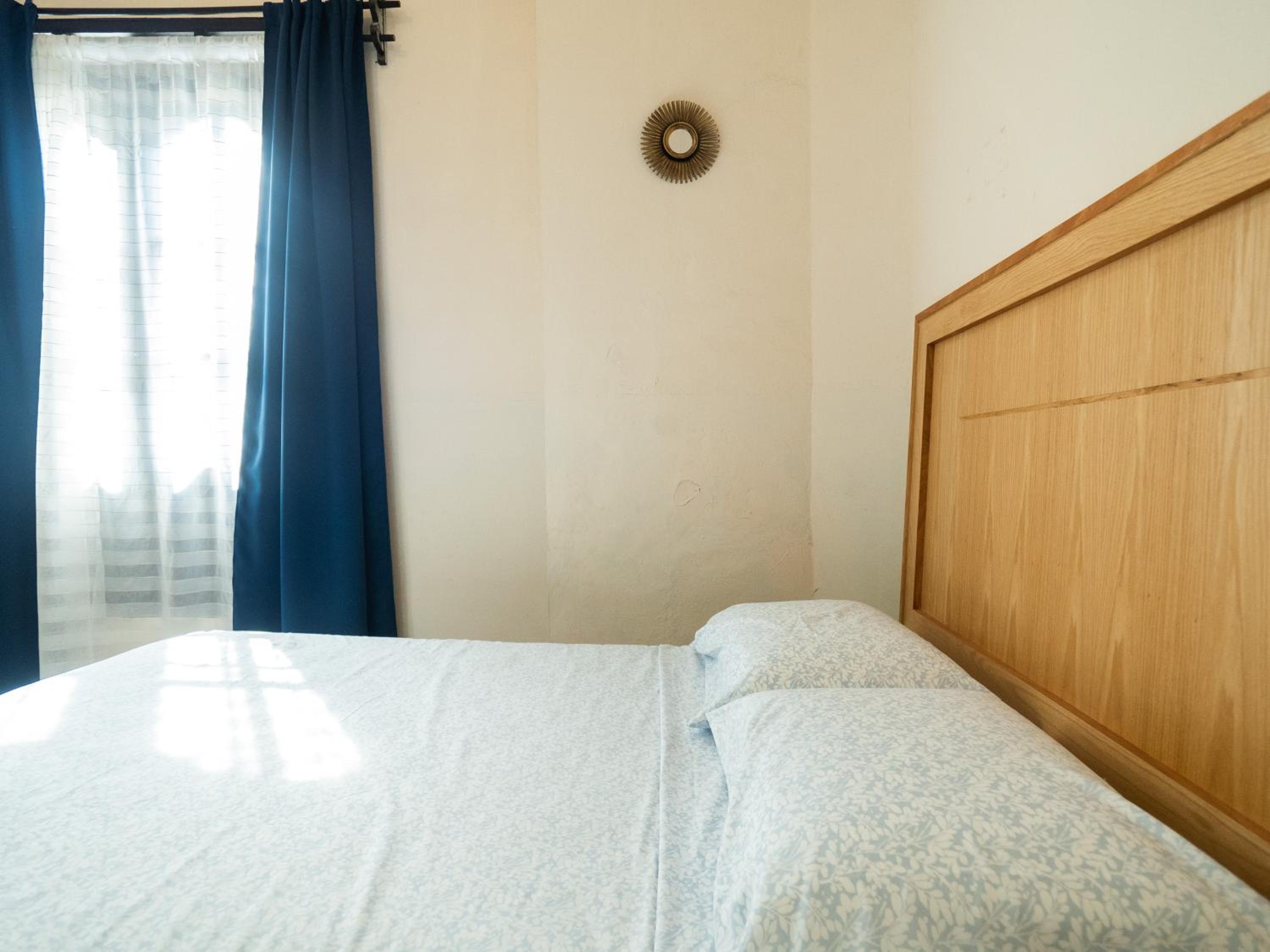Standard Double Room - Photo 4