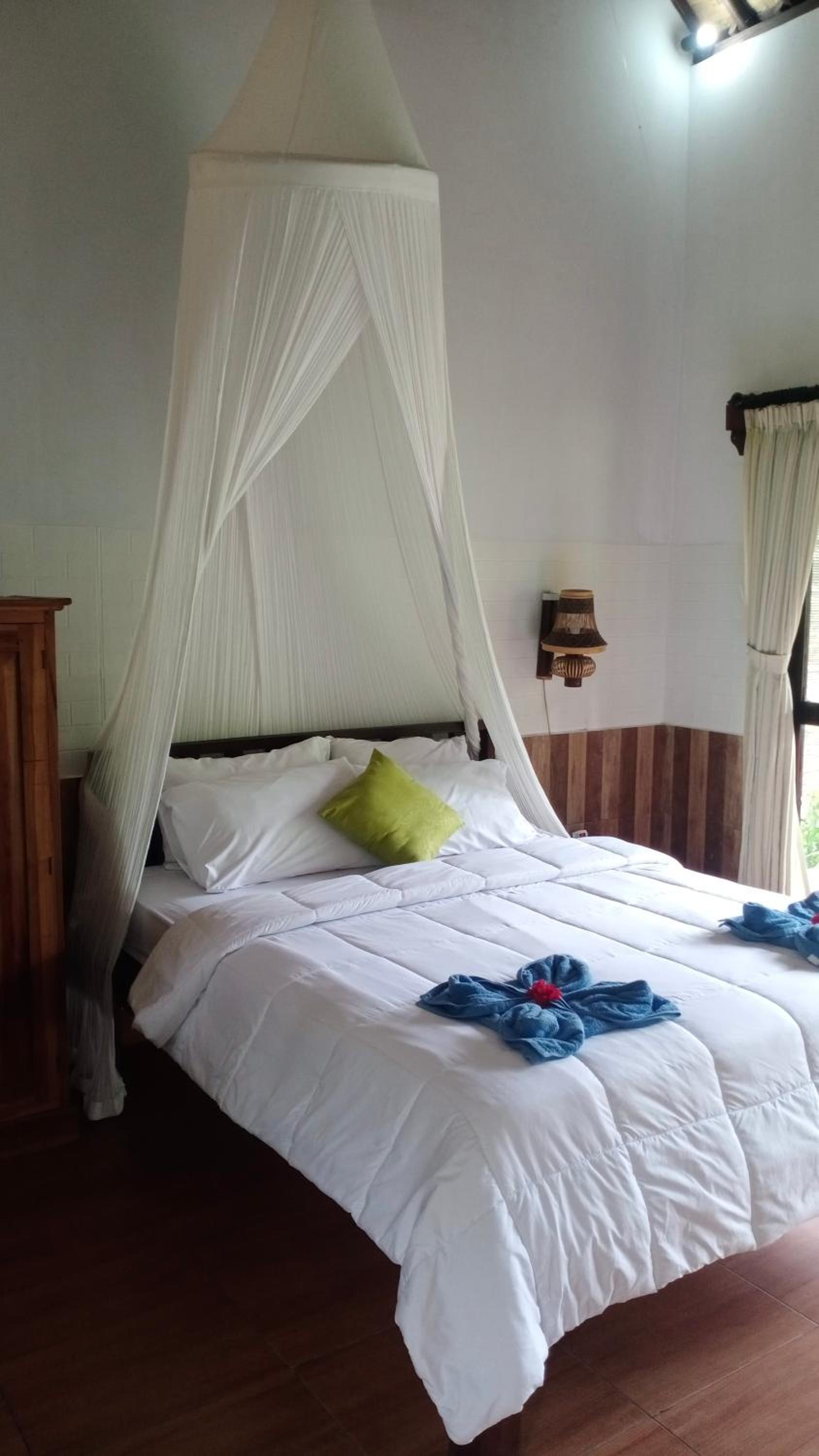 Deluxe Double Room with Balcony - Photo 33