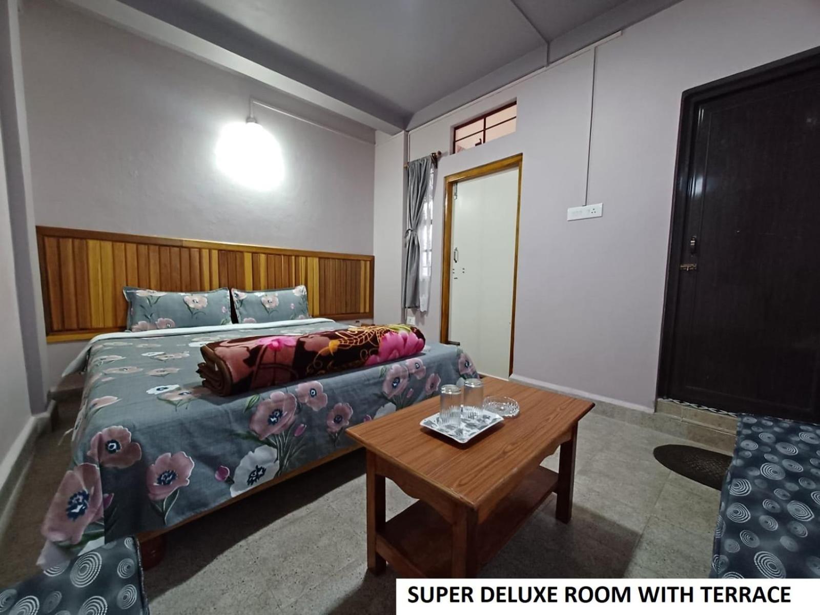 King Room with Mountain View photo 1