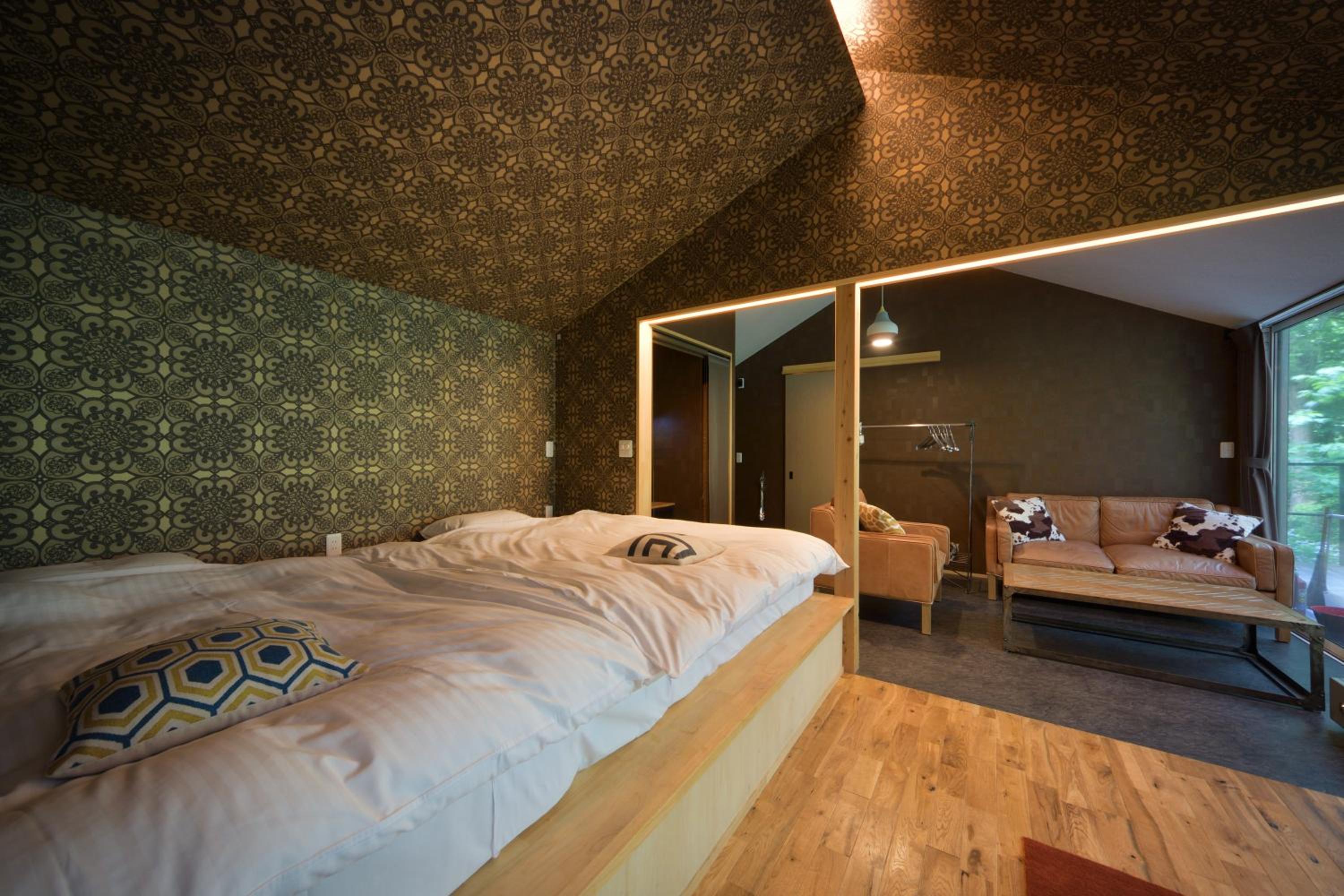 Browne Premium (Wood Terrace with Outdoor Hot Spring) - Photo 4