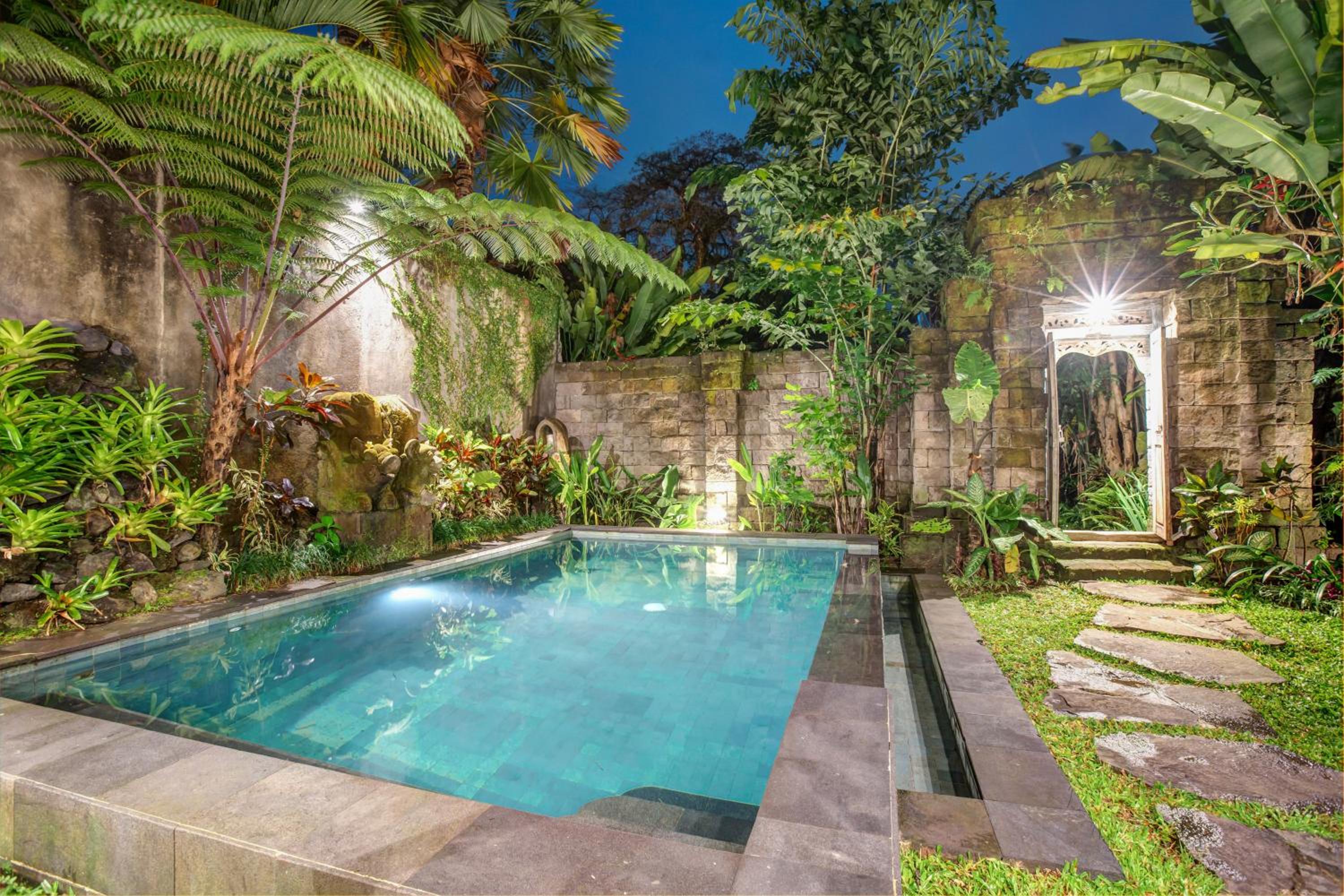 Wooden One-Bedroom Villa with Private Pool - Photo 11