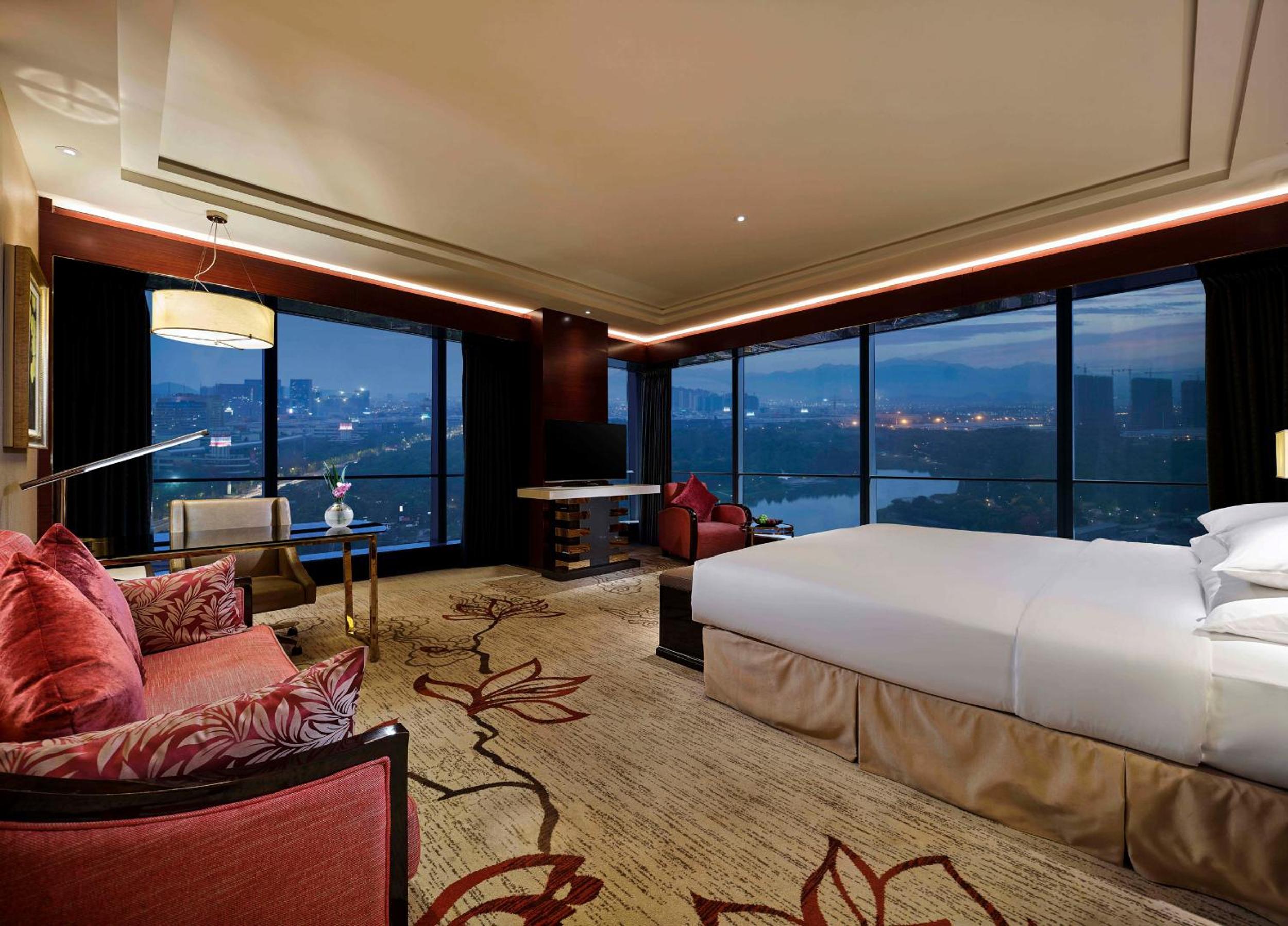 King Room with Garden View photo 3