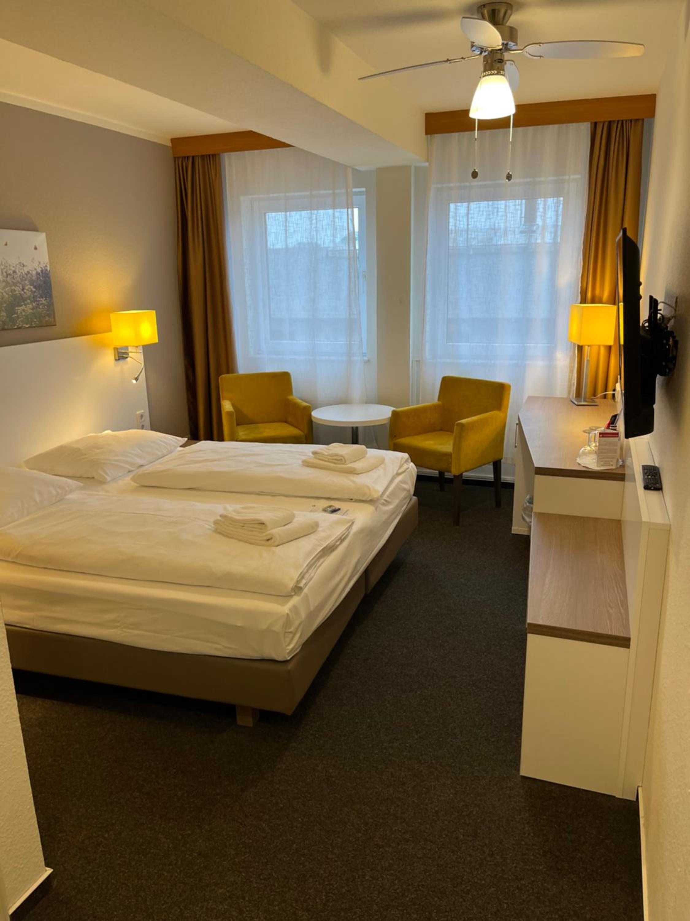 Comfort Double Room - Photo 8