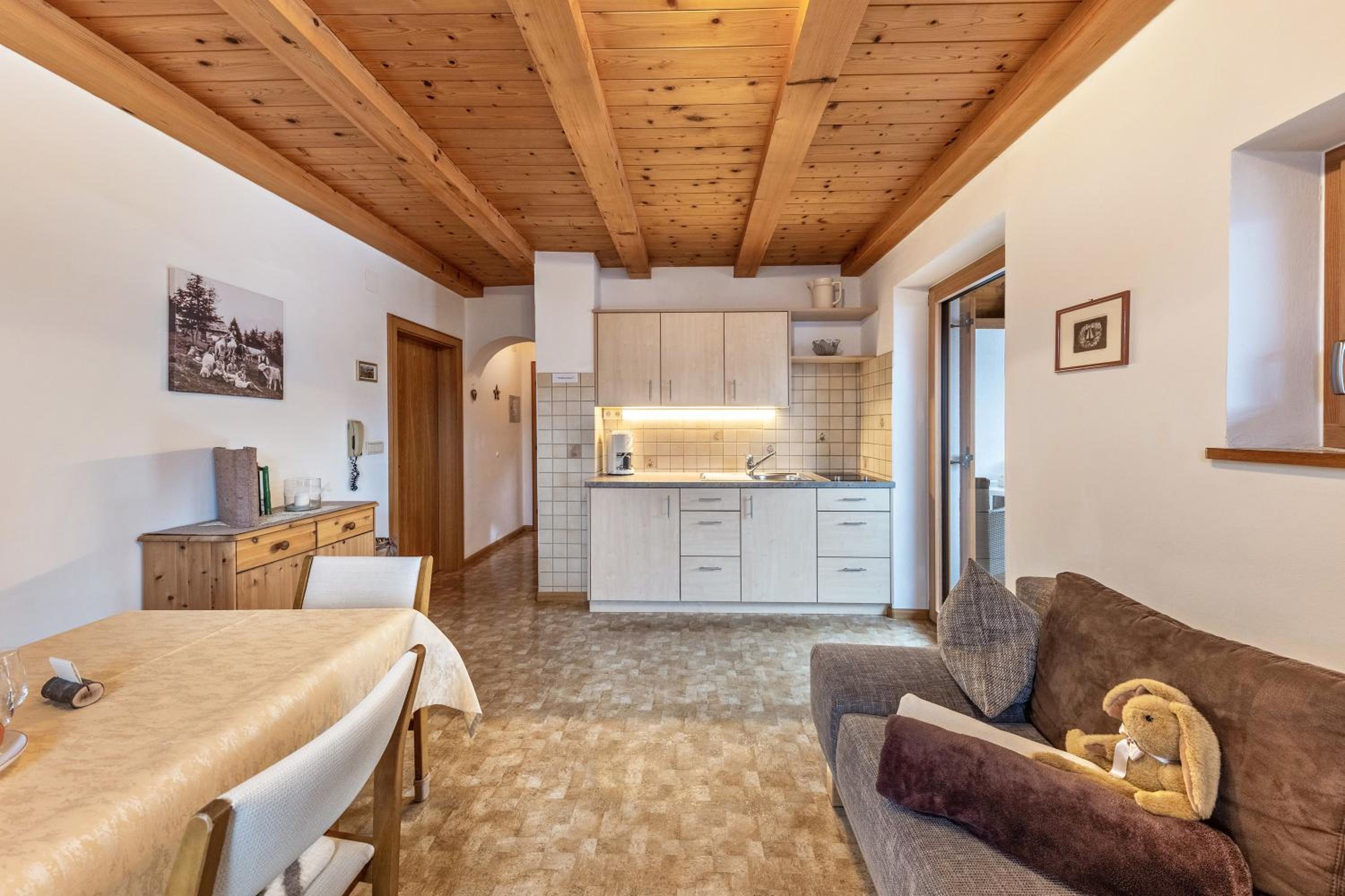 Superior One-Bedroom Apartment with Balcony photo 3