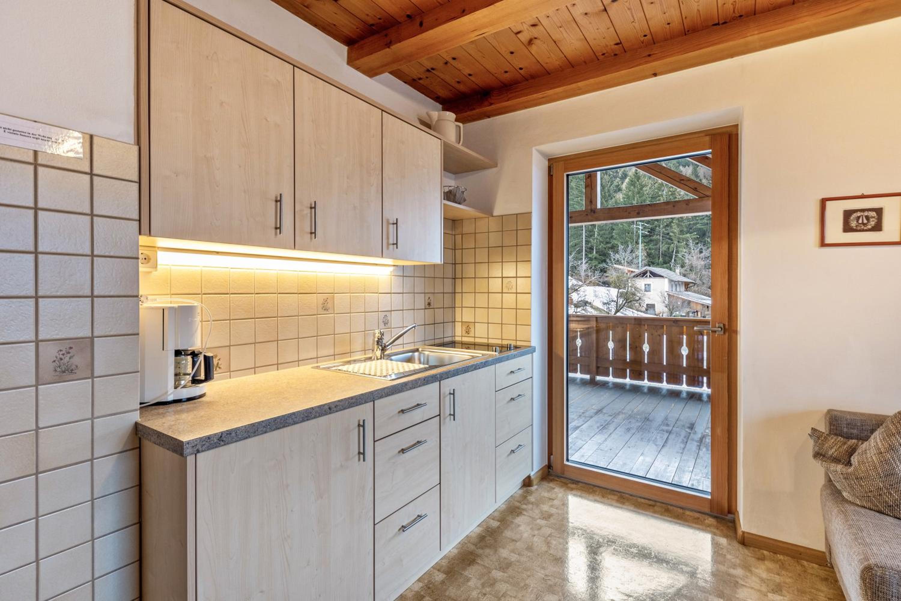 Superior One-Bedroom Apartment with Balcony photo 2