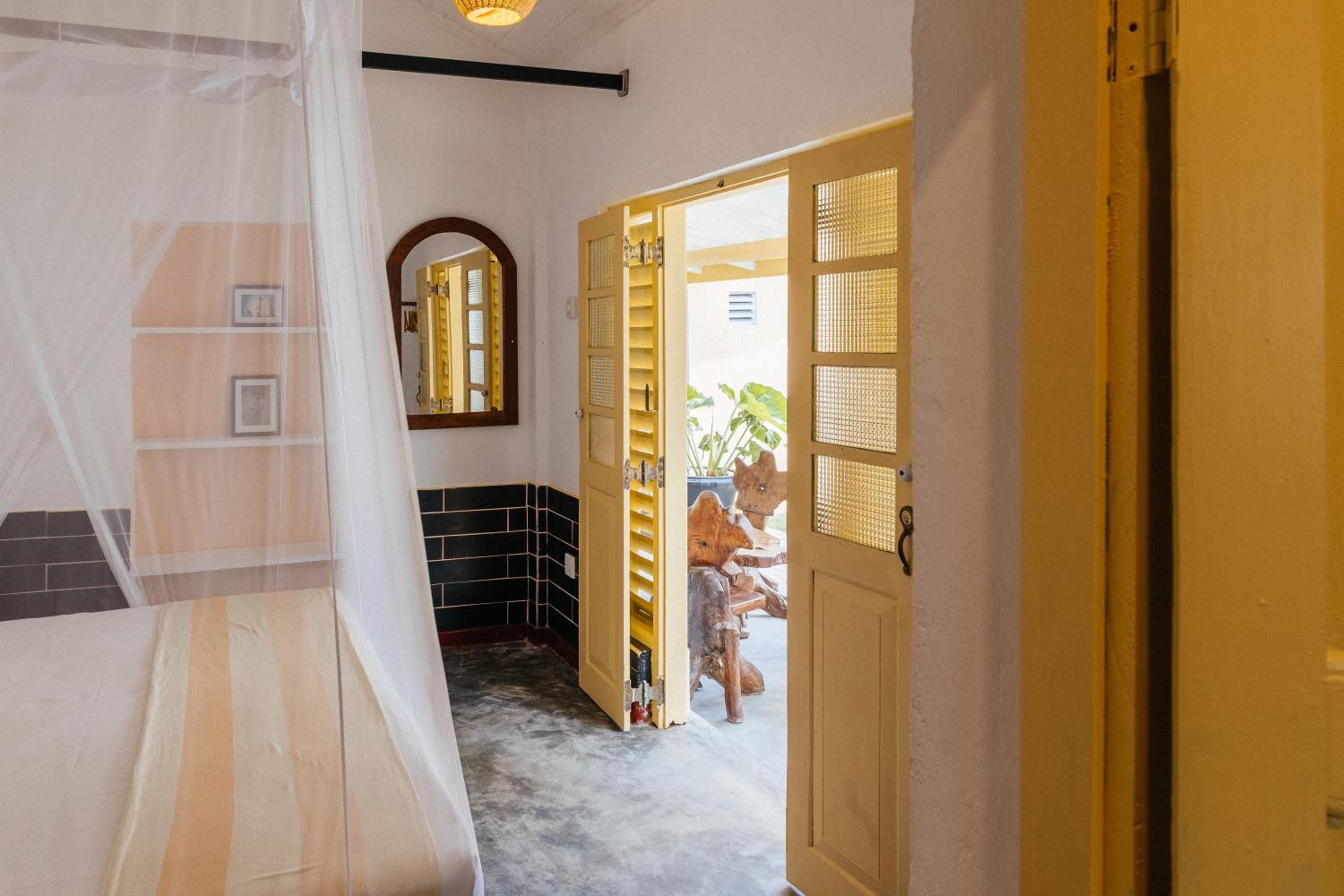 Deluxe Double Room (2 Adults) photo 2