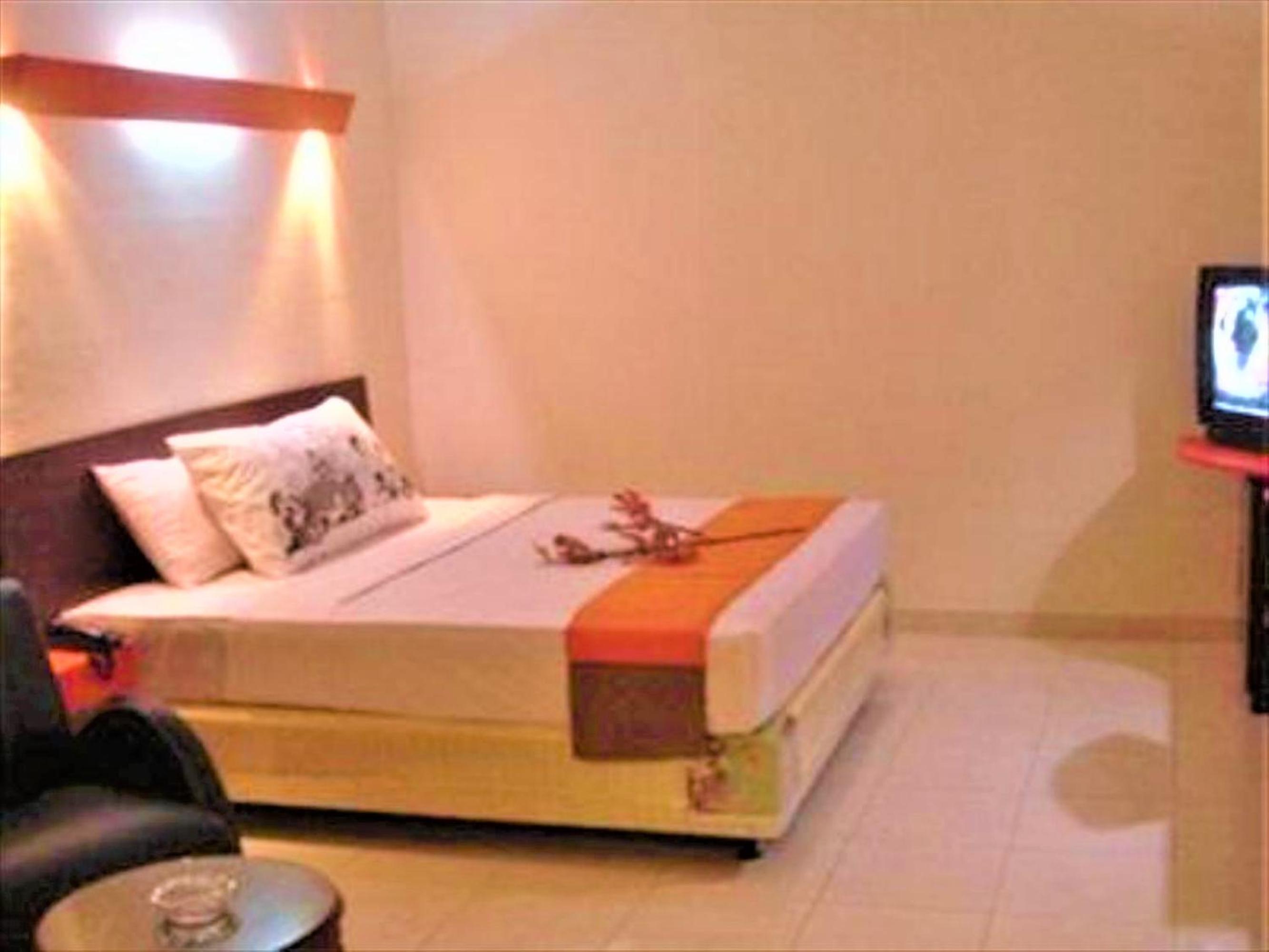 Suite - Photo 2
