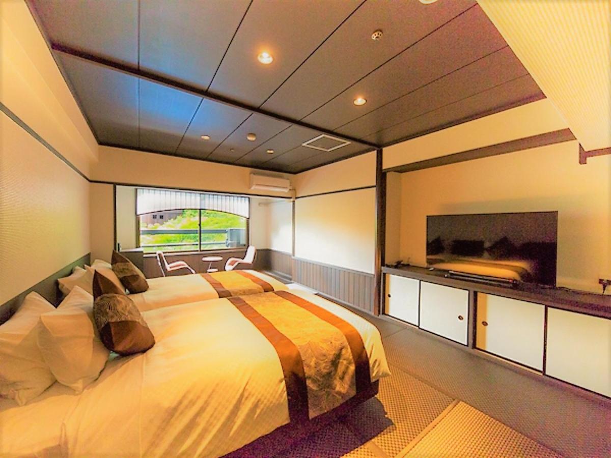 Standard Twin Room - Non-Smoking - Photo 1