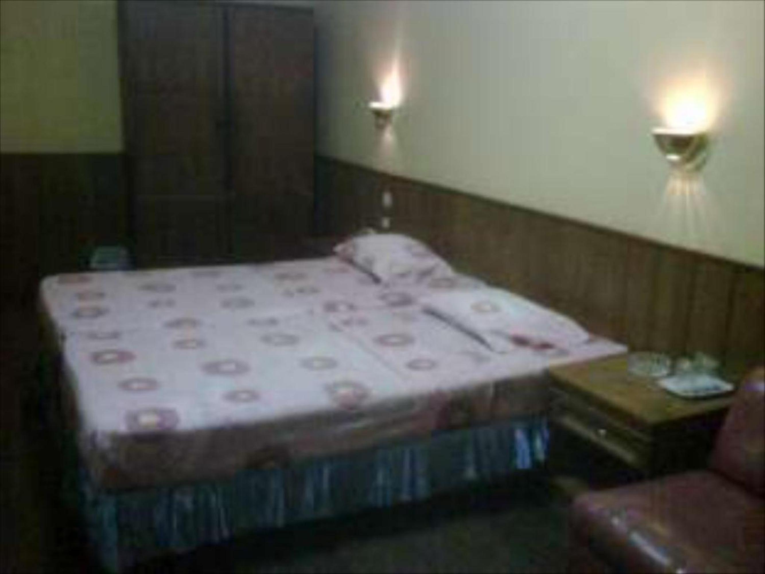 Suite - Photo 6