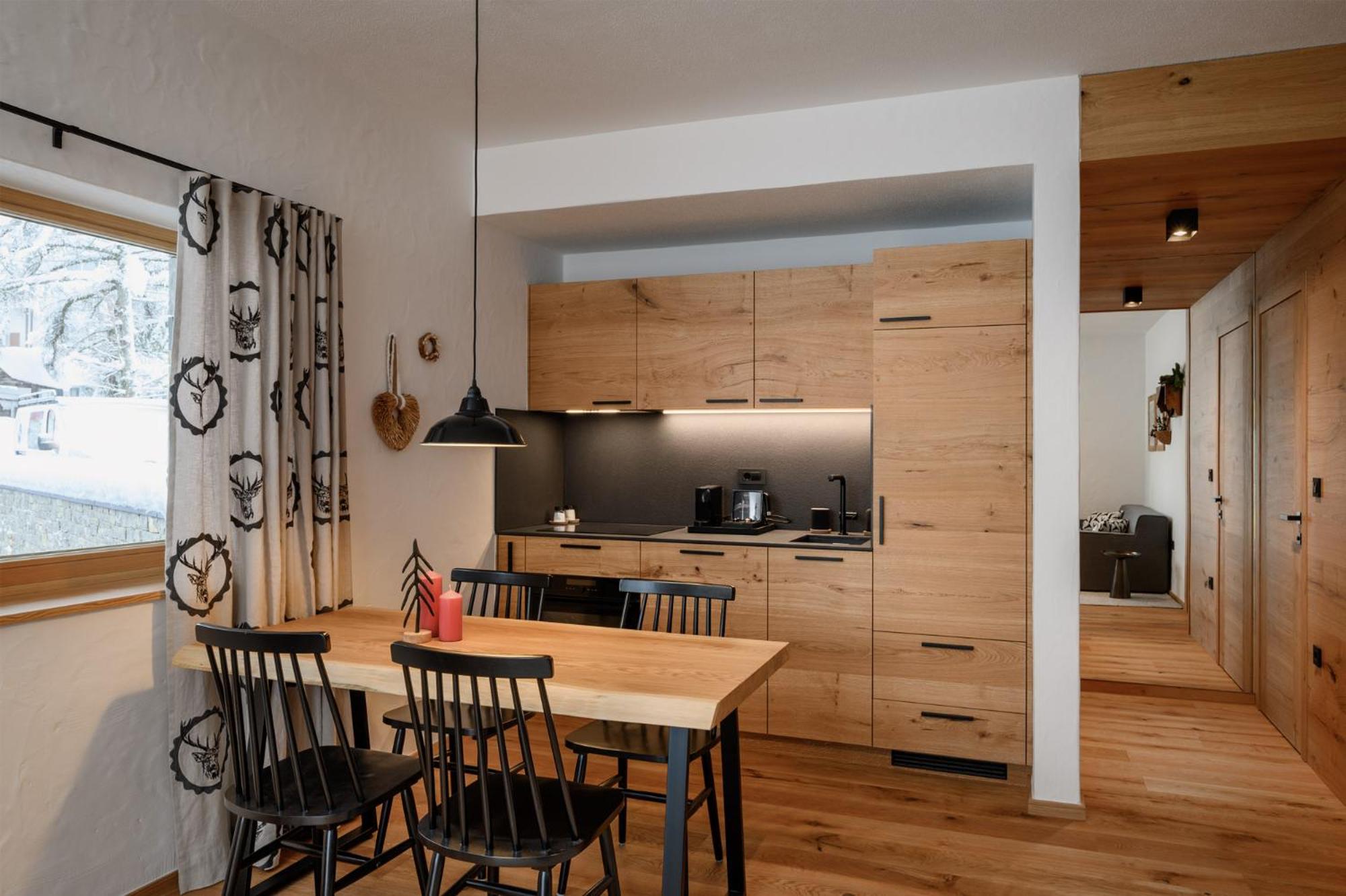 Superior Apartment photo 2