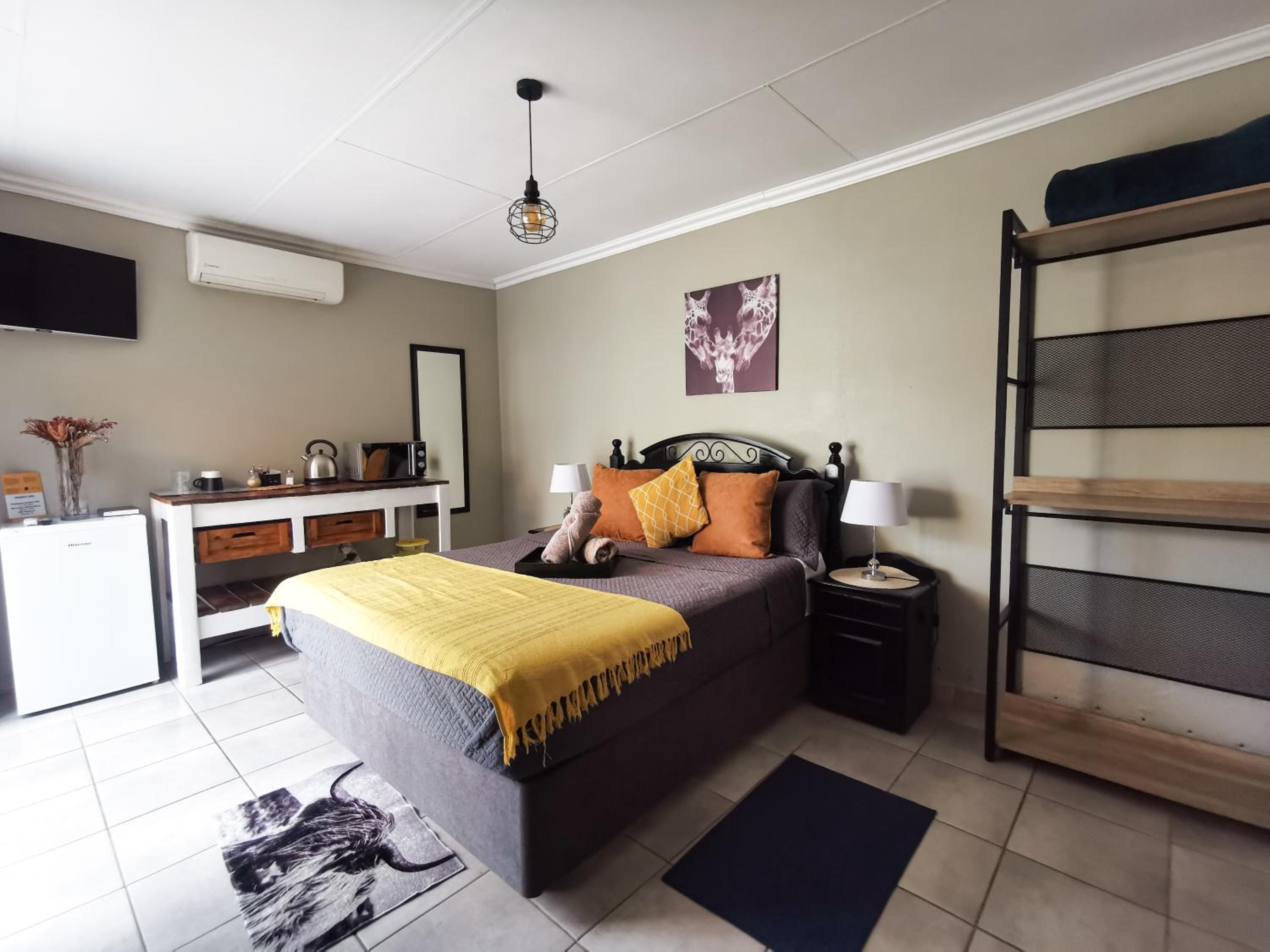 Queen Room