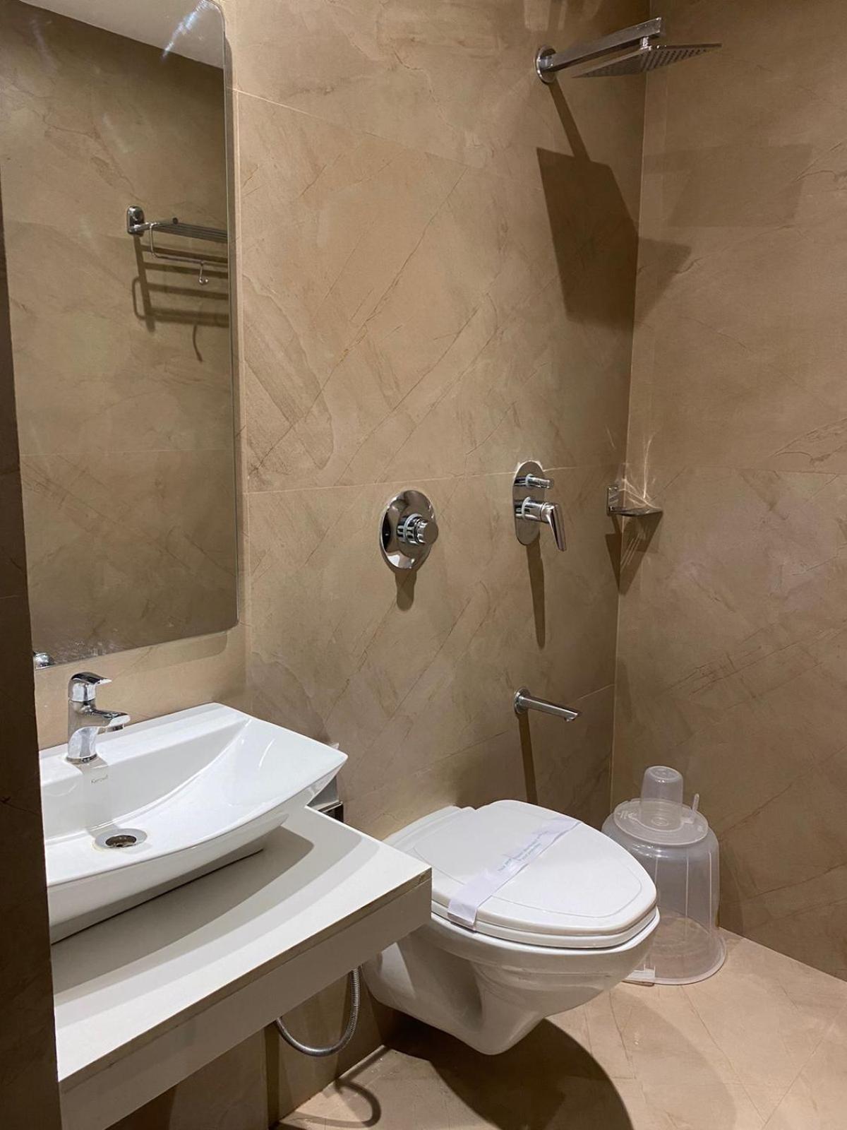 Standard Single Room - Photo 3
