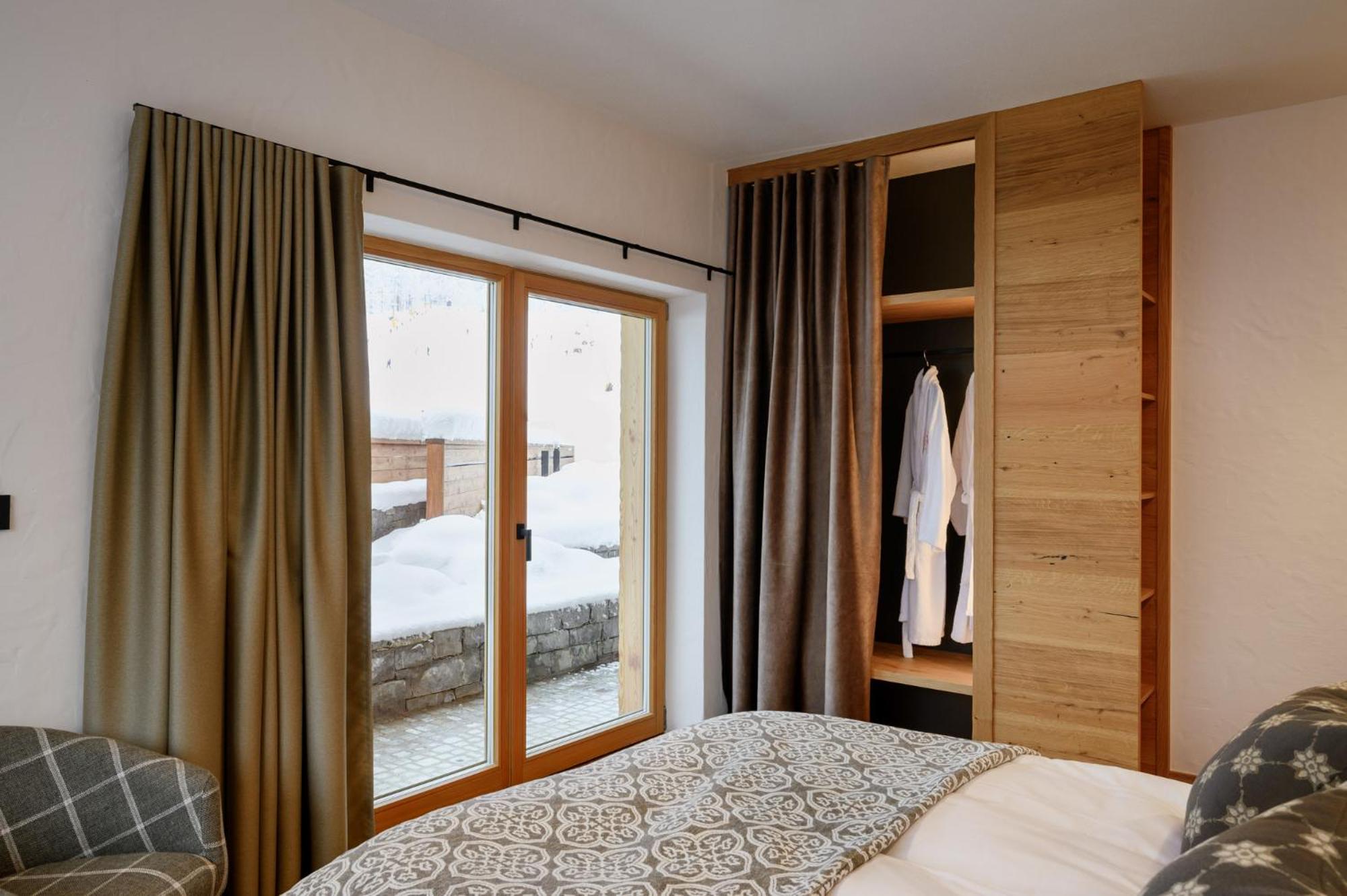 Superior Apartment photo 2