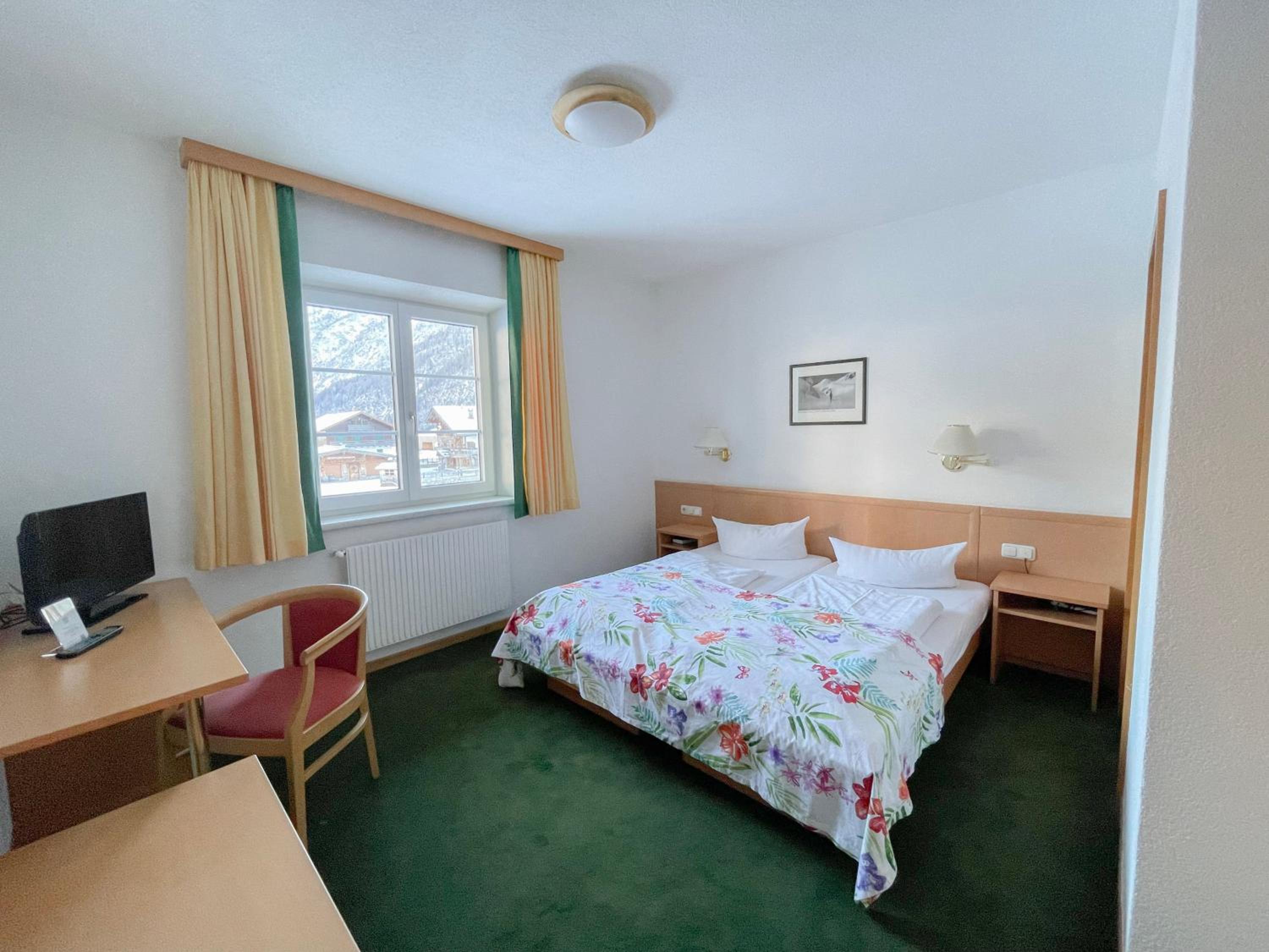 Classic Double Room - Photo 3