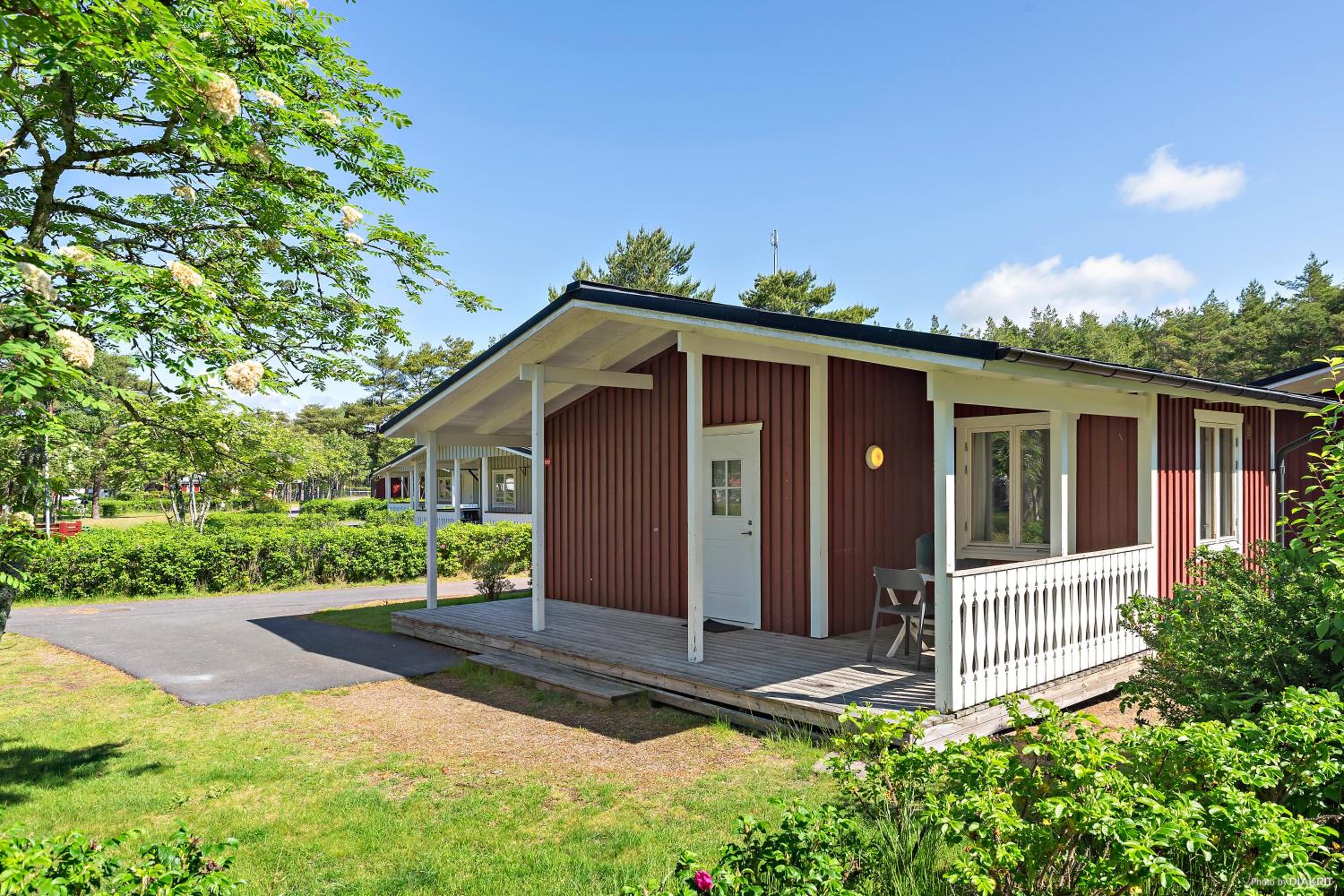 Large Mobile Home  photo 2