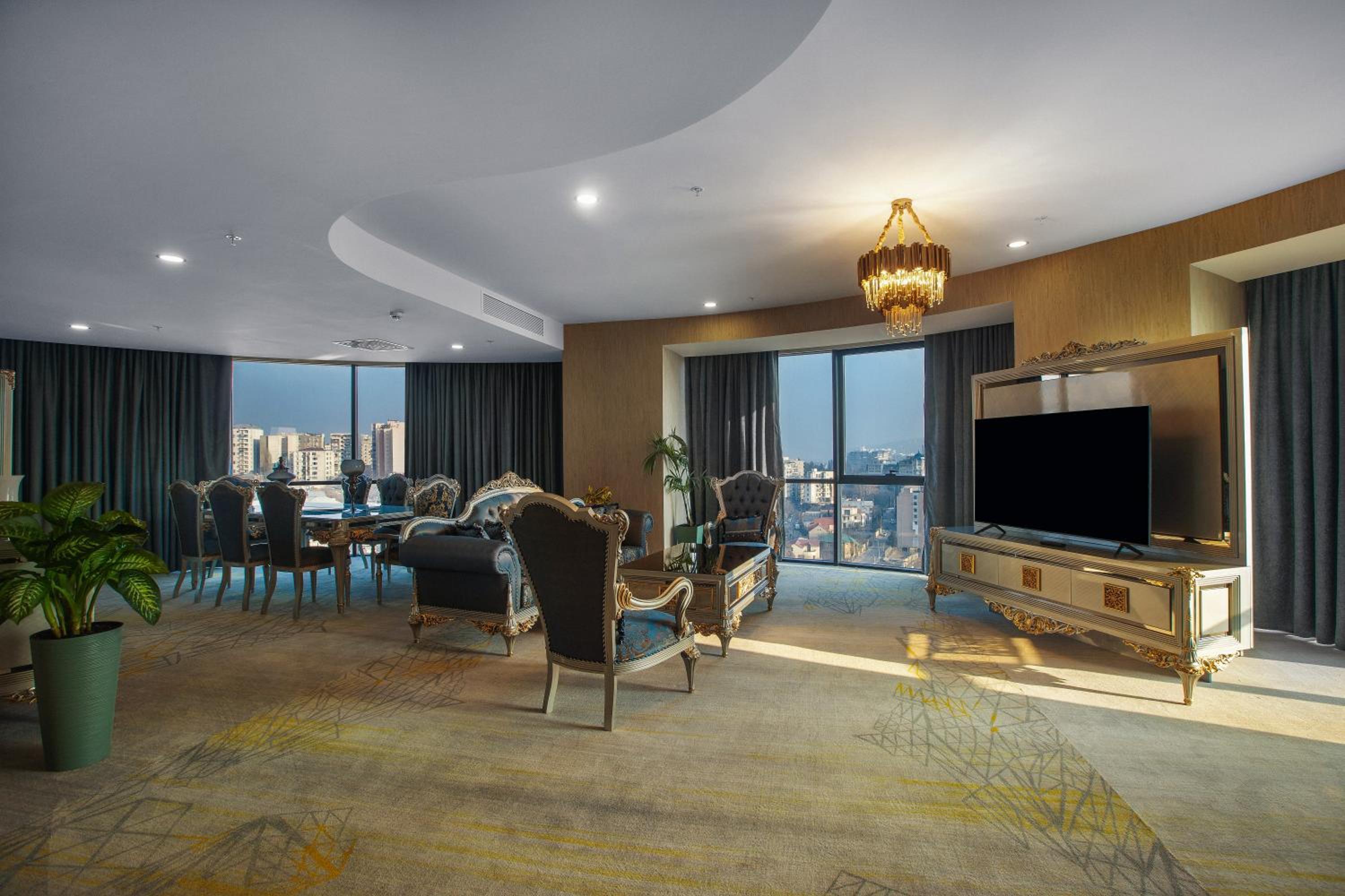 King Suite photo 1