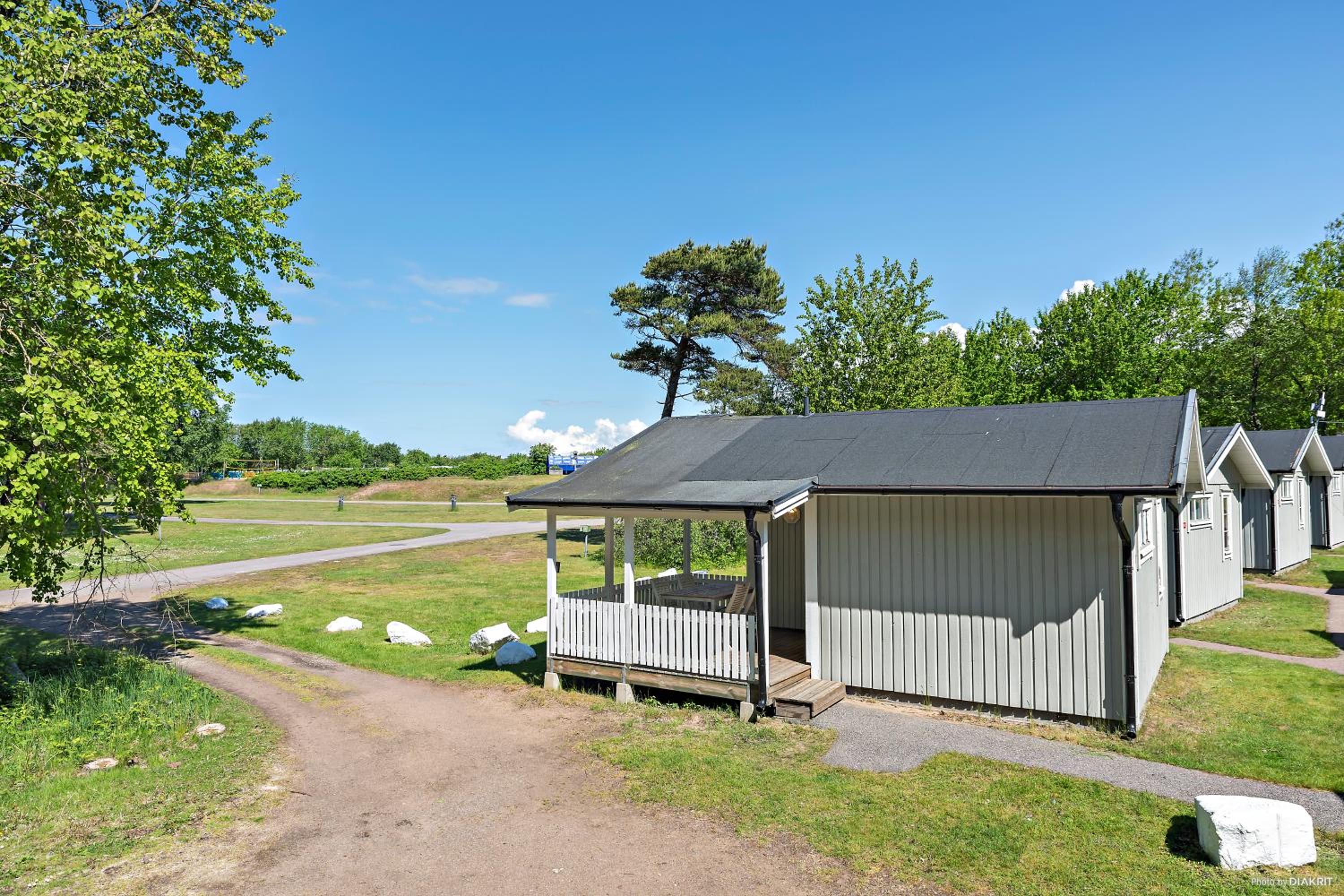 Small Mobile Home photo 2