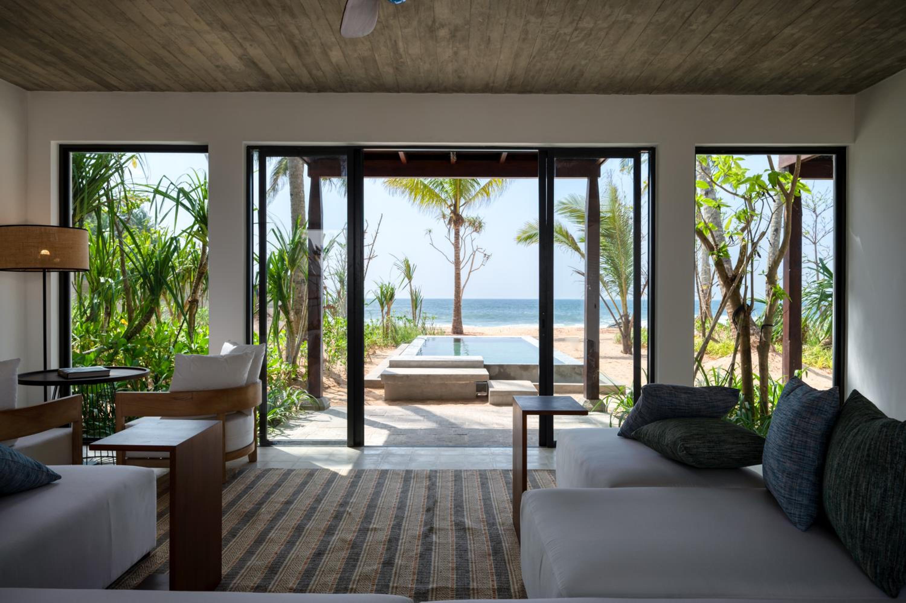 Bay View Pool Suite  - Photo 2