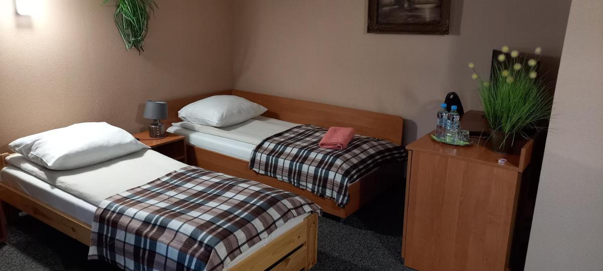 Double Room - Photo 7