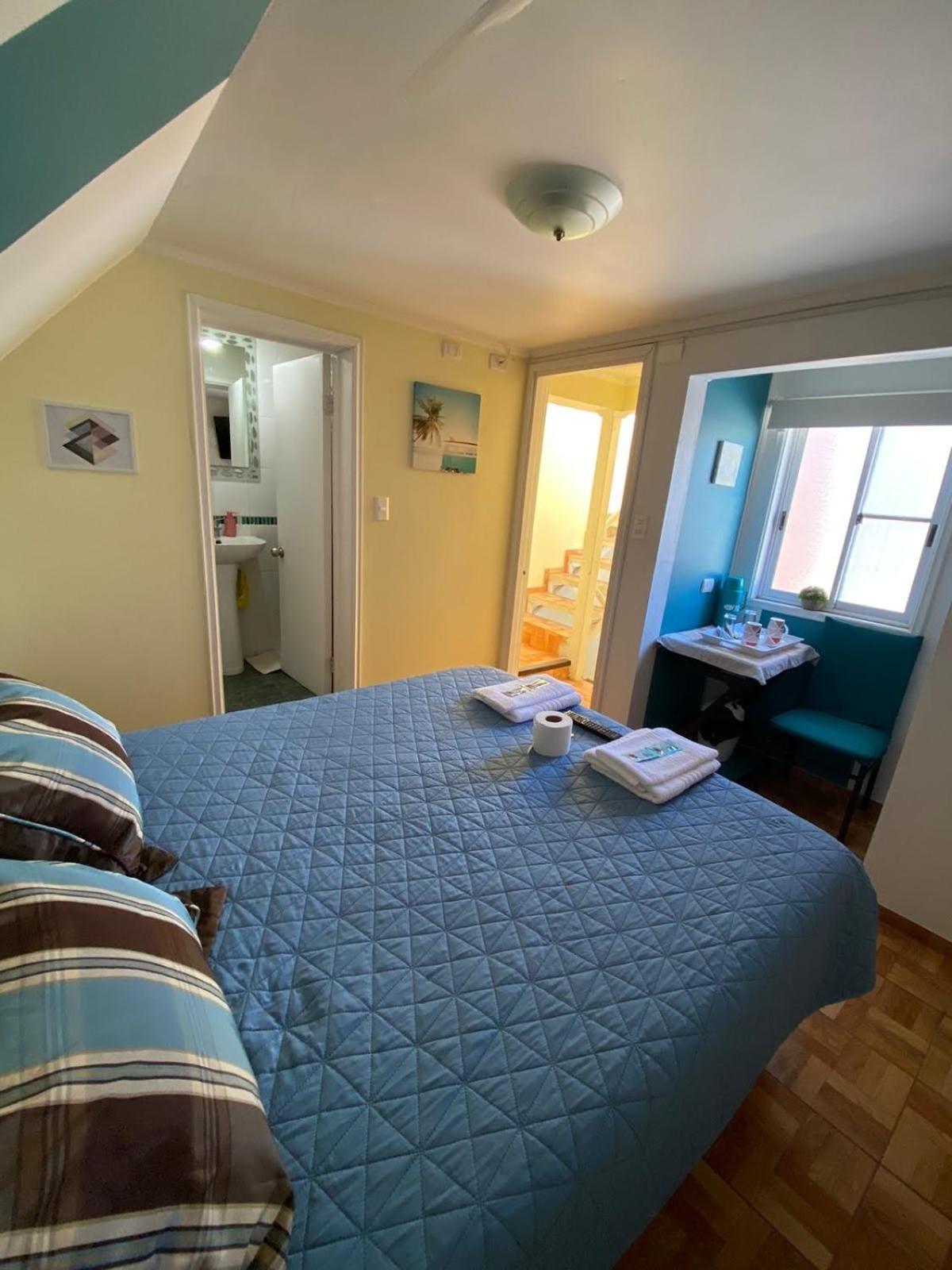 Double Room with Private Bathroom photo 1
