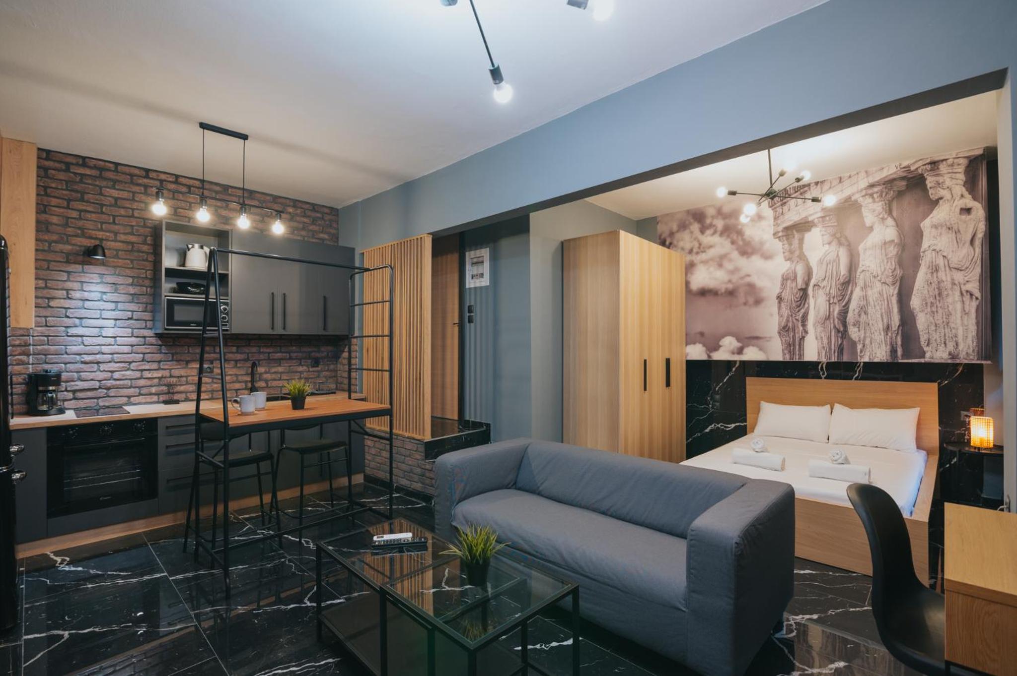One-Bedroom Apartment