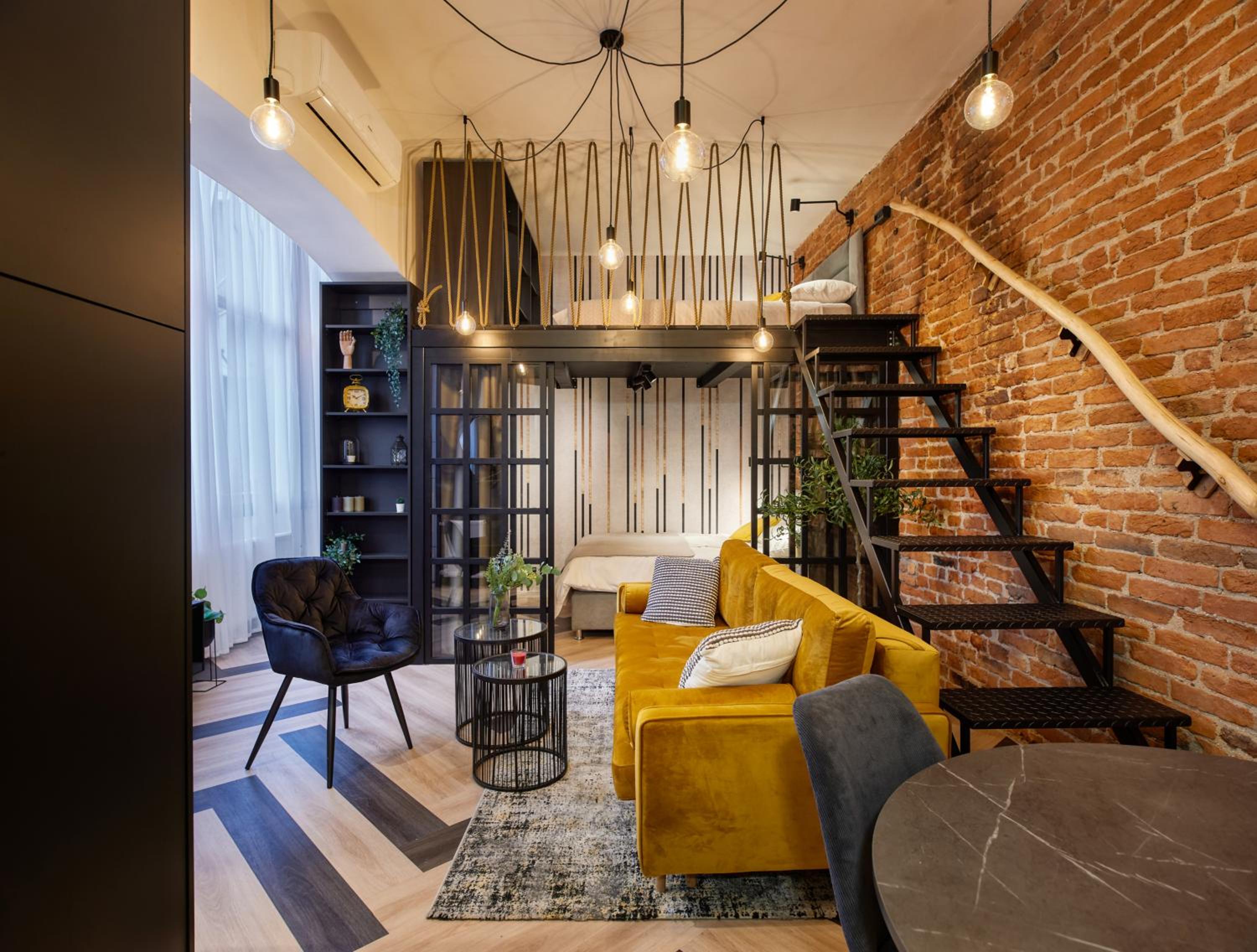 Studio Apartment