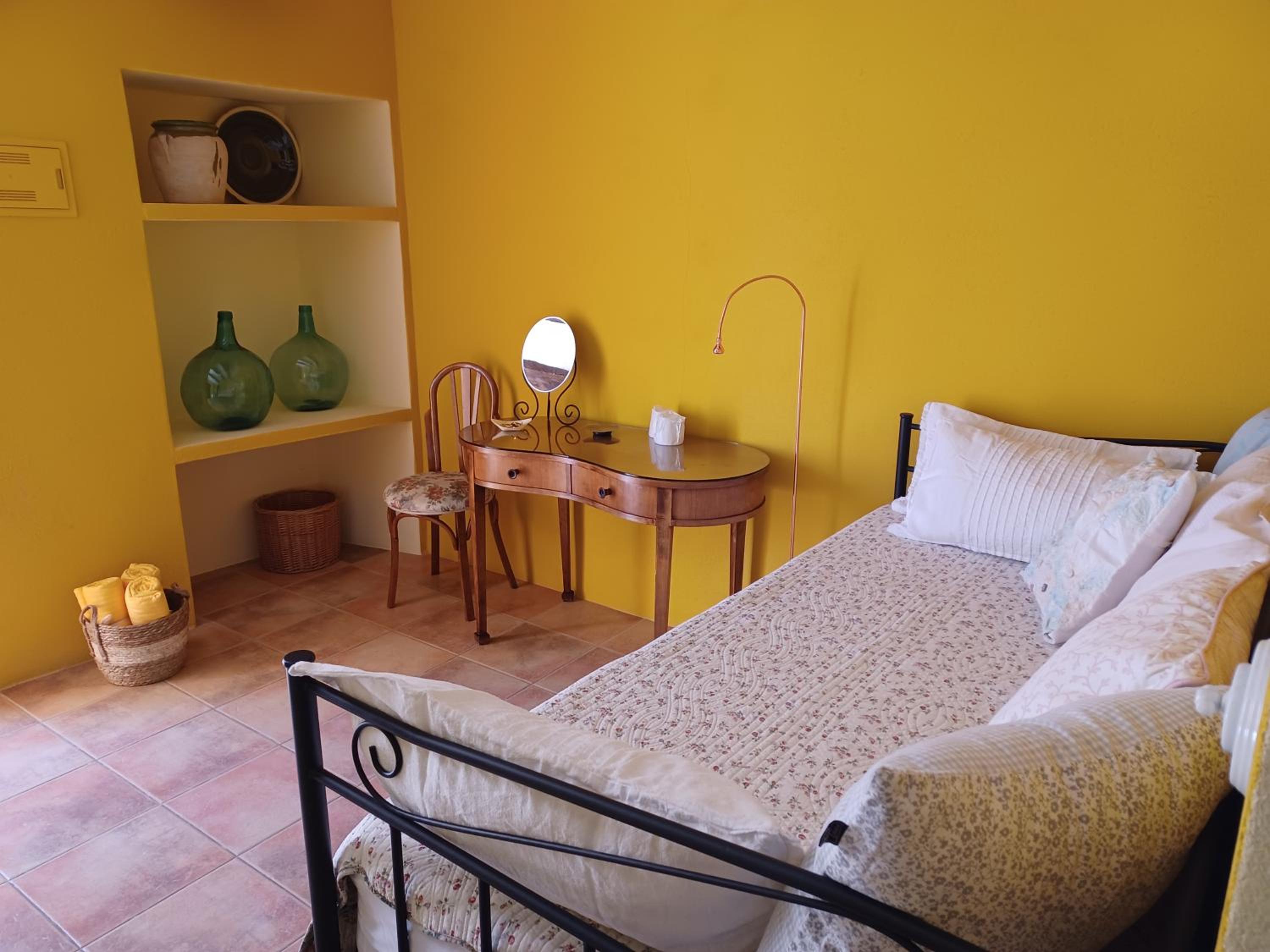 Habitación Triple con Baño Privado