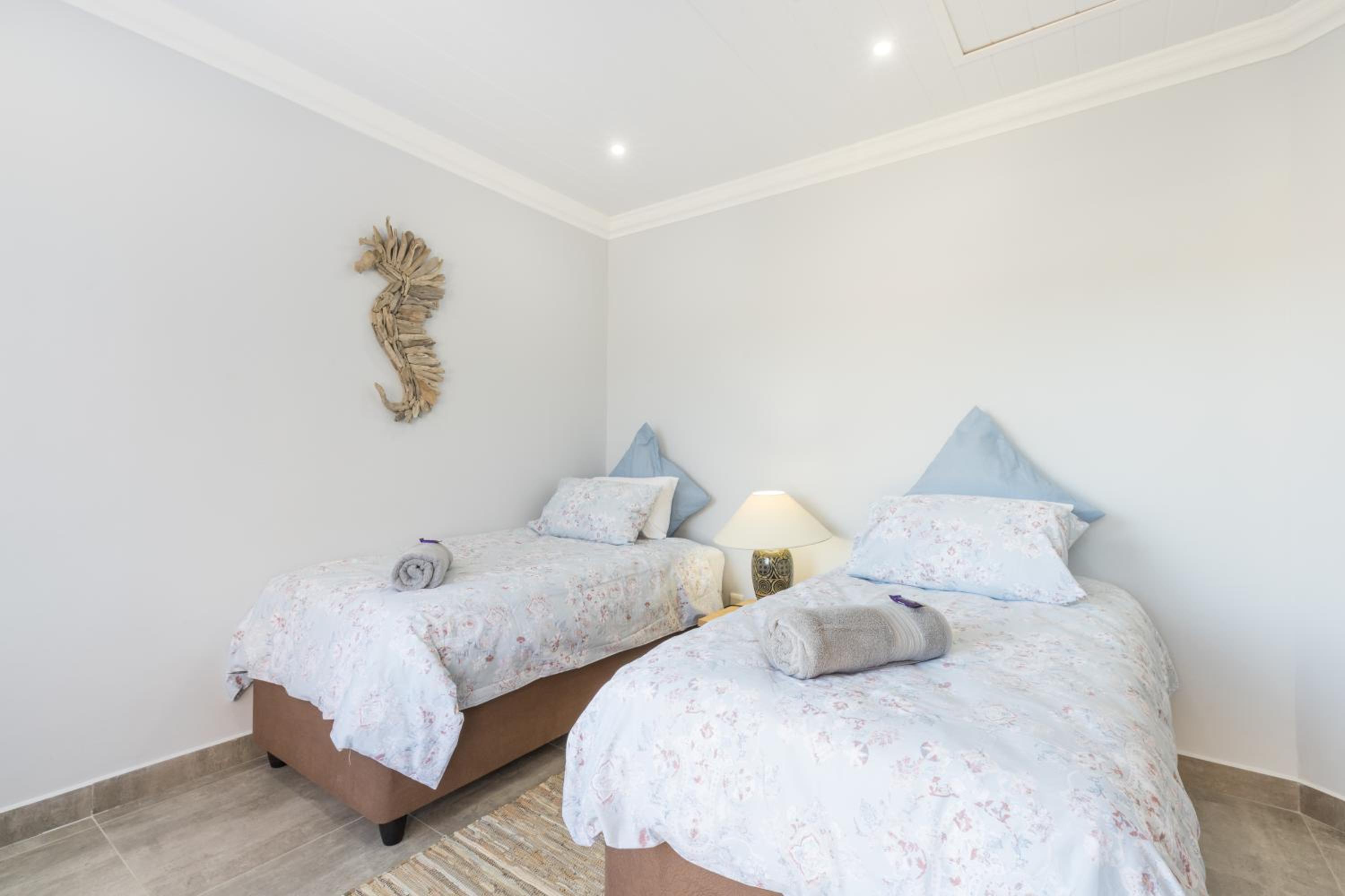 Villa photo 1