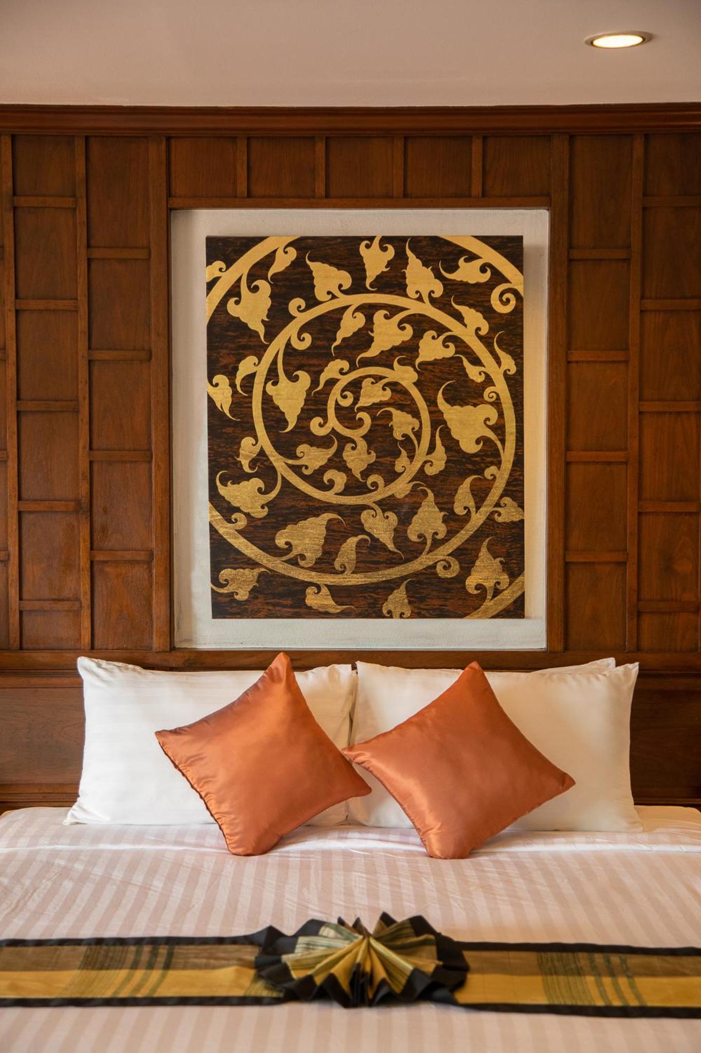 Executive Suite photo 2