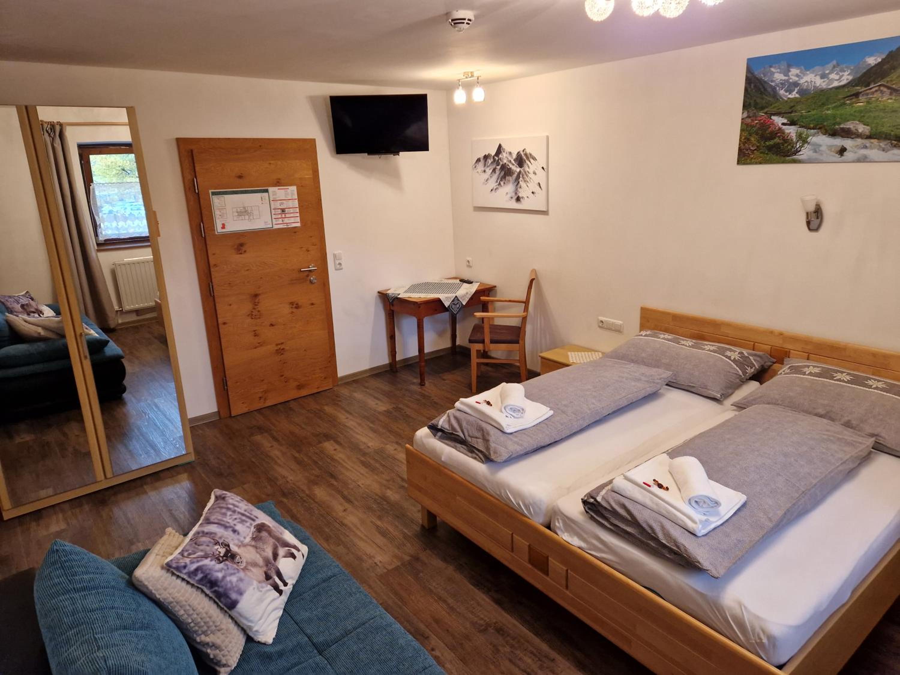 Standard Double Room photo 1