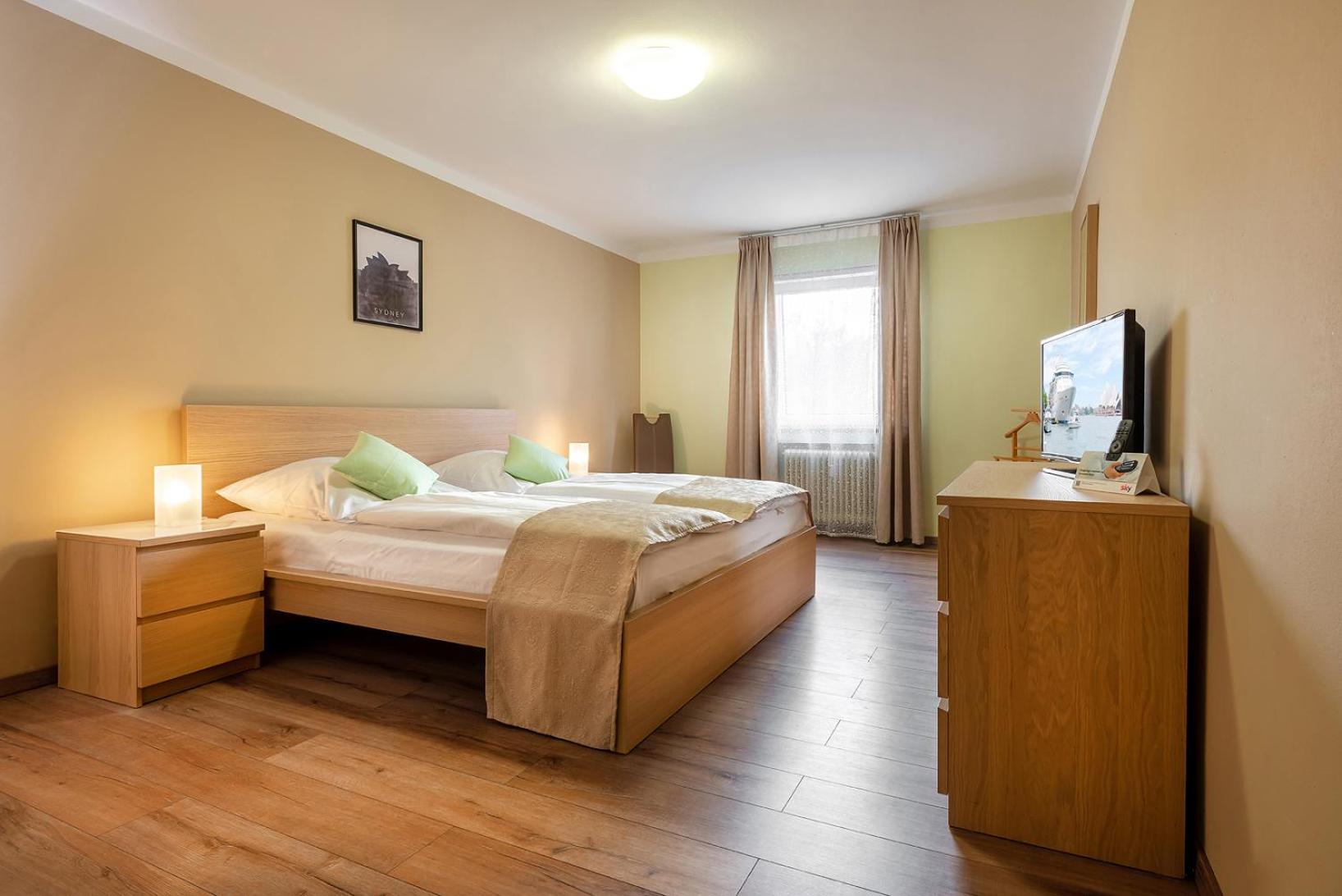 One-Bedroom Apartment - Photo 9