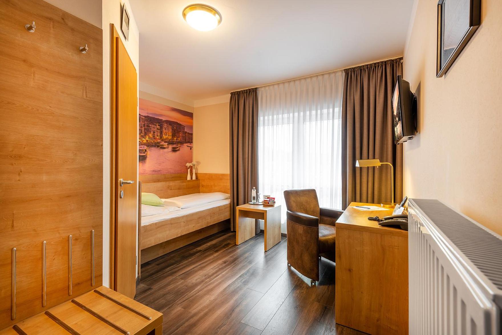 Single Room