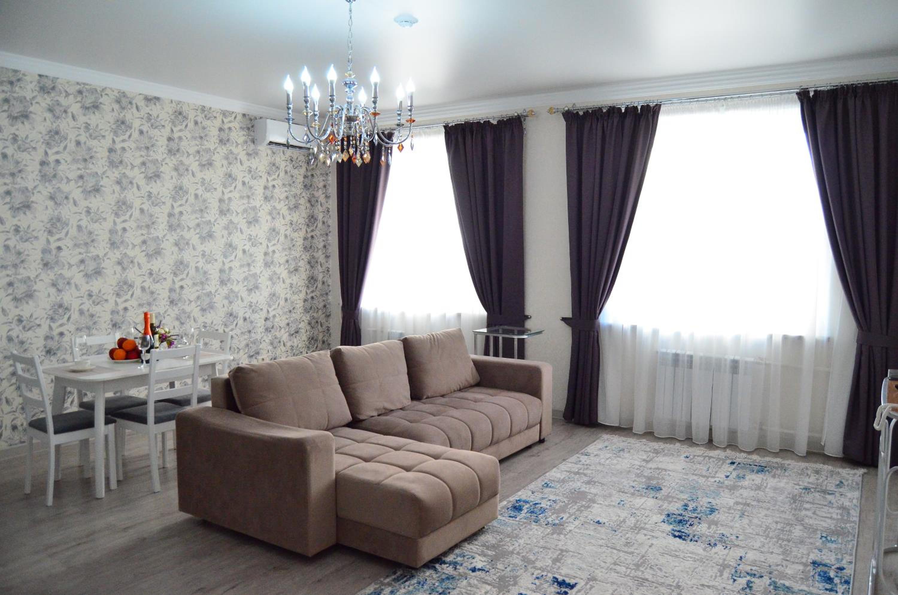 Deluxe Double Room with Balcony photo 3