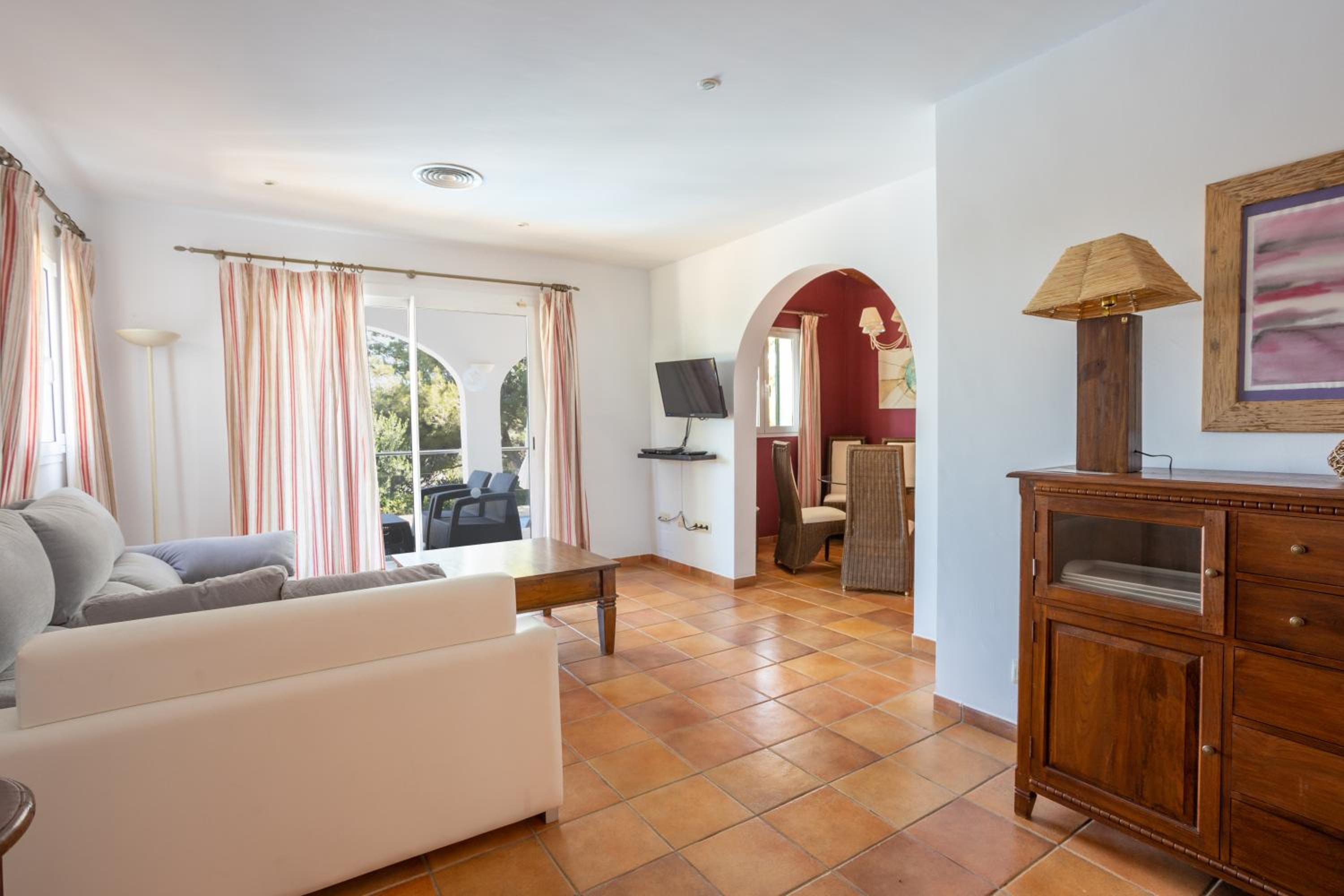Villa de Tres Habitaciones