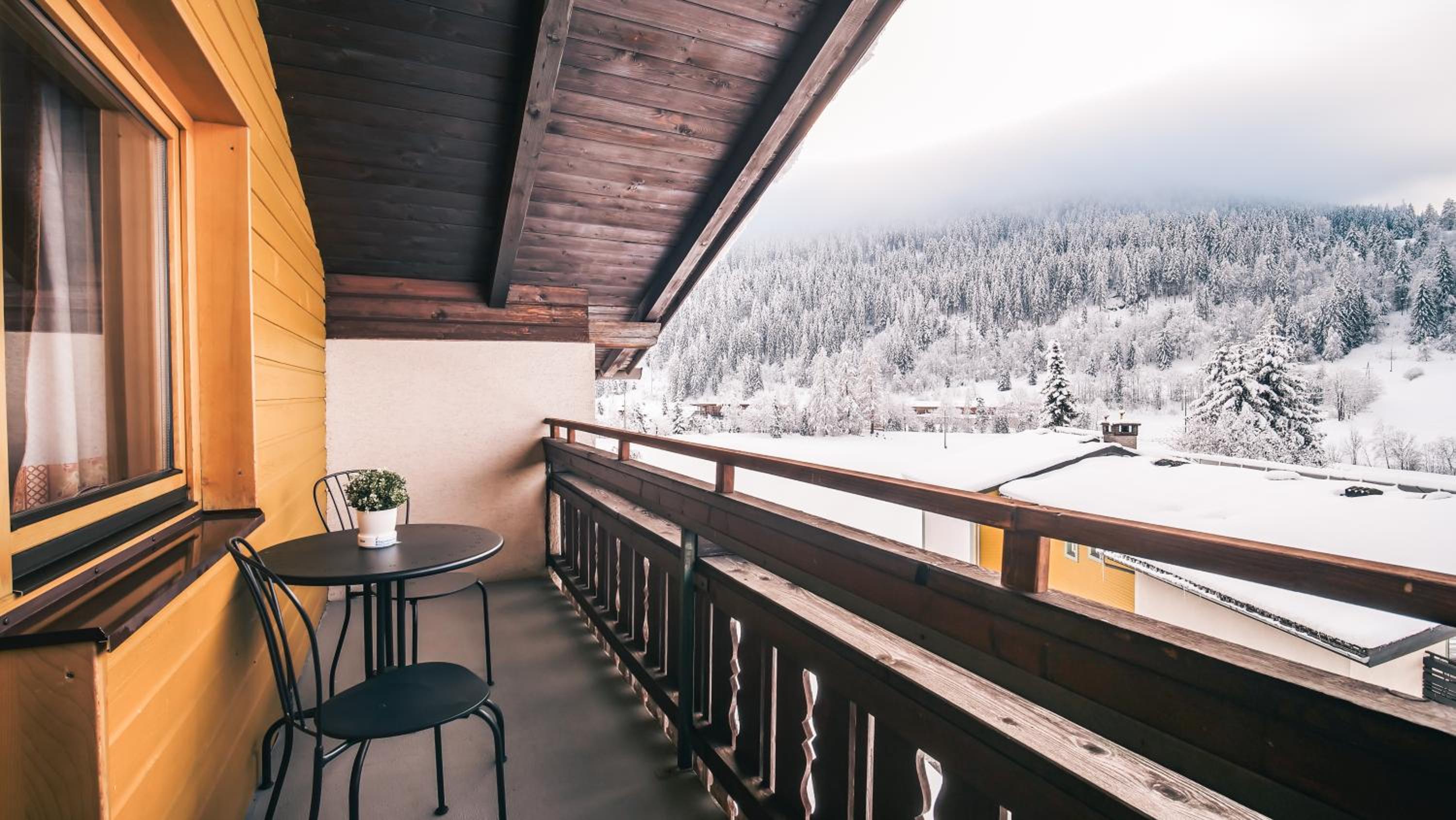 Double Room with Balcony photo 2
