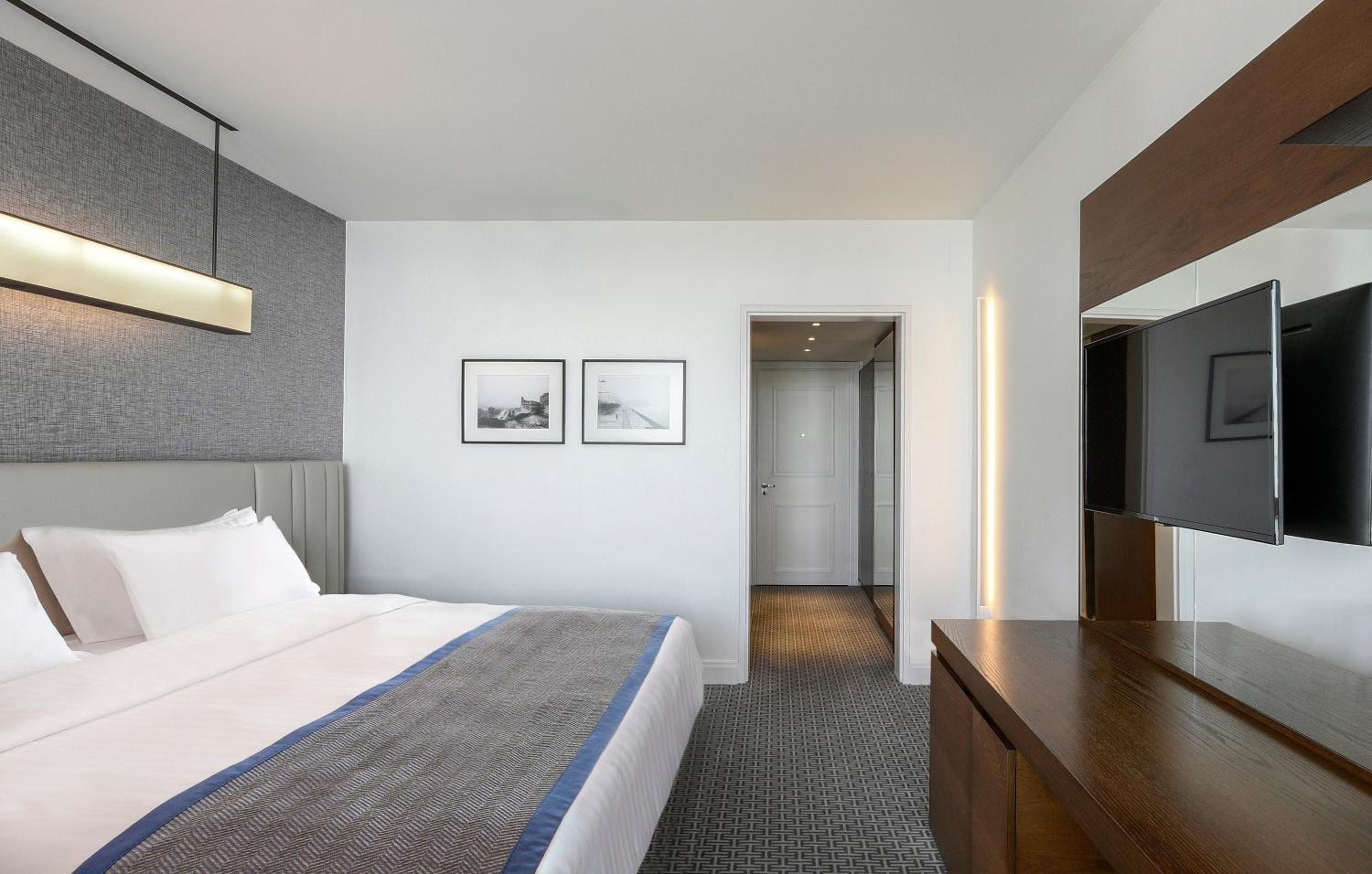 Premium Room with Sea View - Photo 2