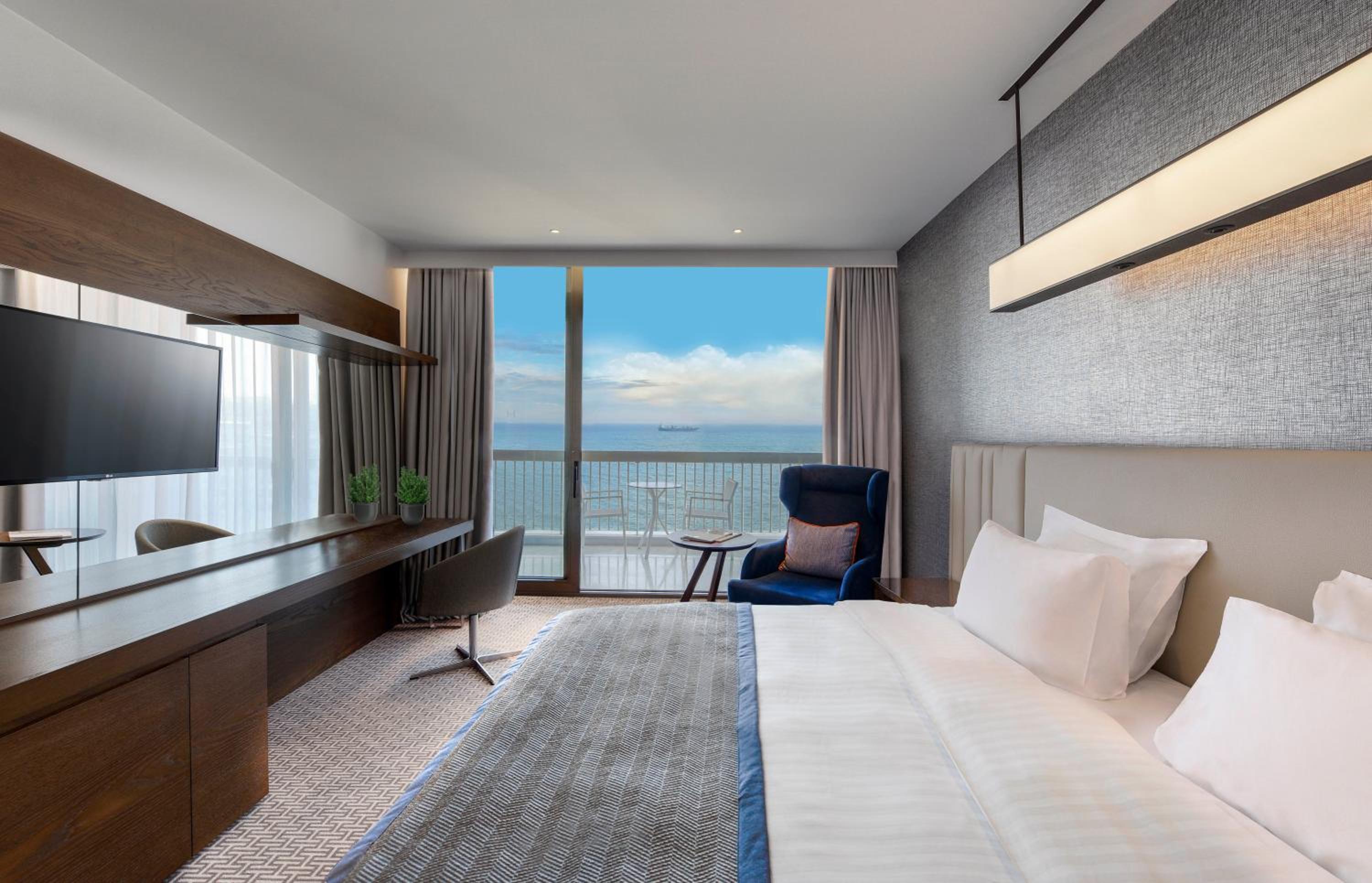 Premium Room with Sea View - Photo 1