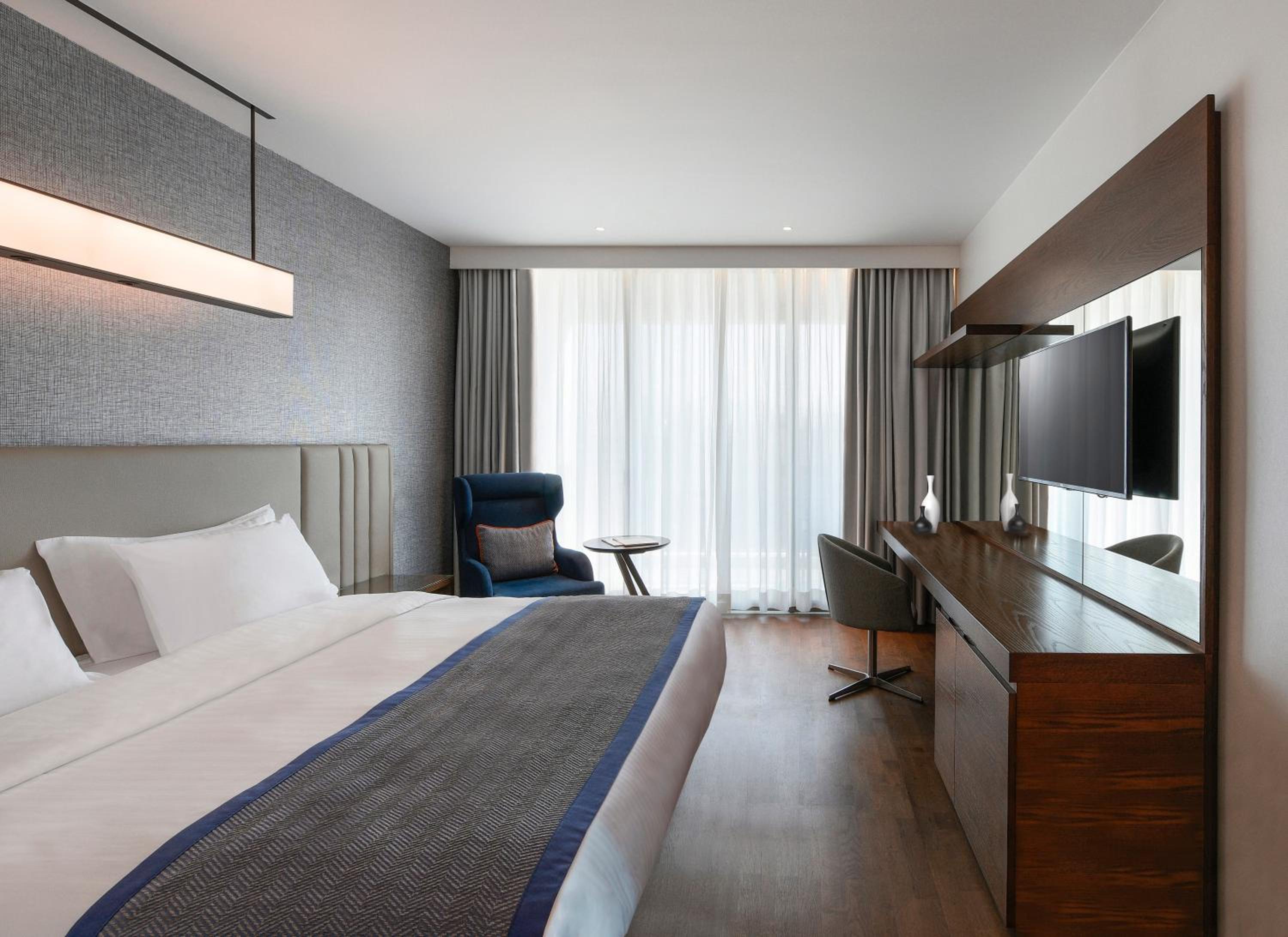 Executive Double Room with City View - Photo 4