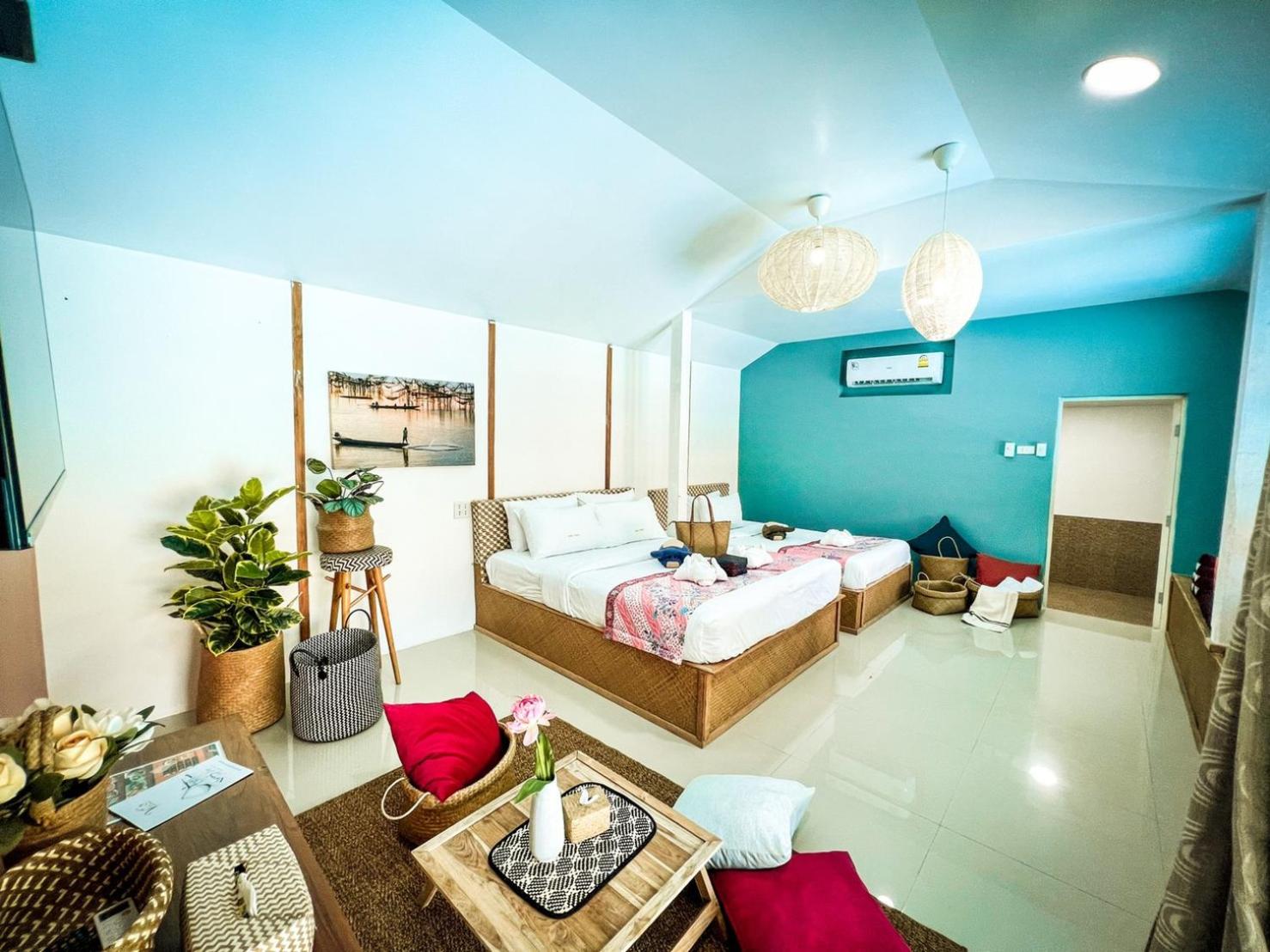 Standard Twin Room - Photo 7
