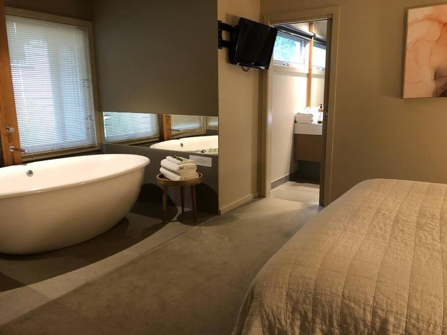 One-Bedroom Villa photo 2