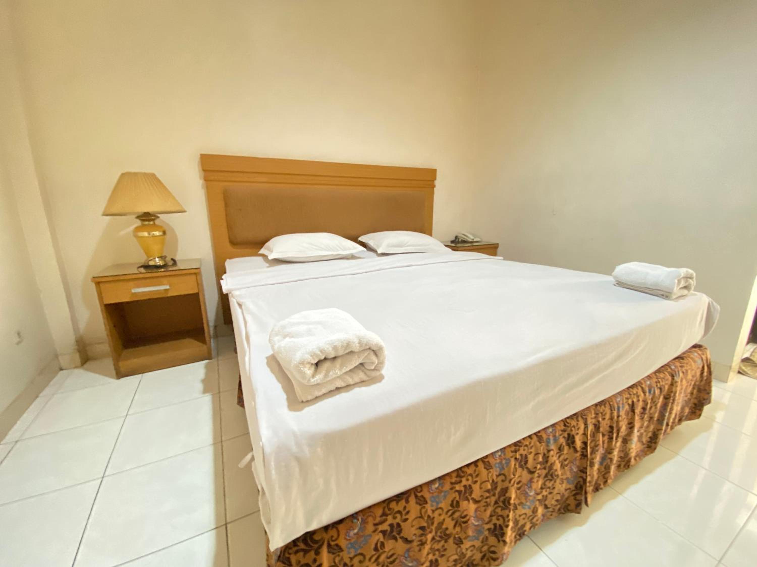 Deluxe Room - Photo 1