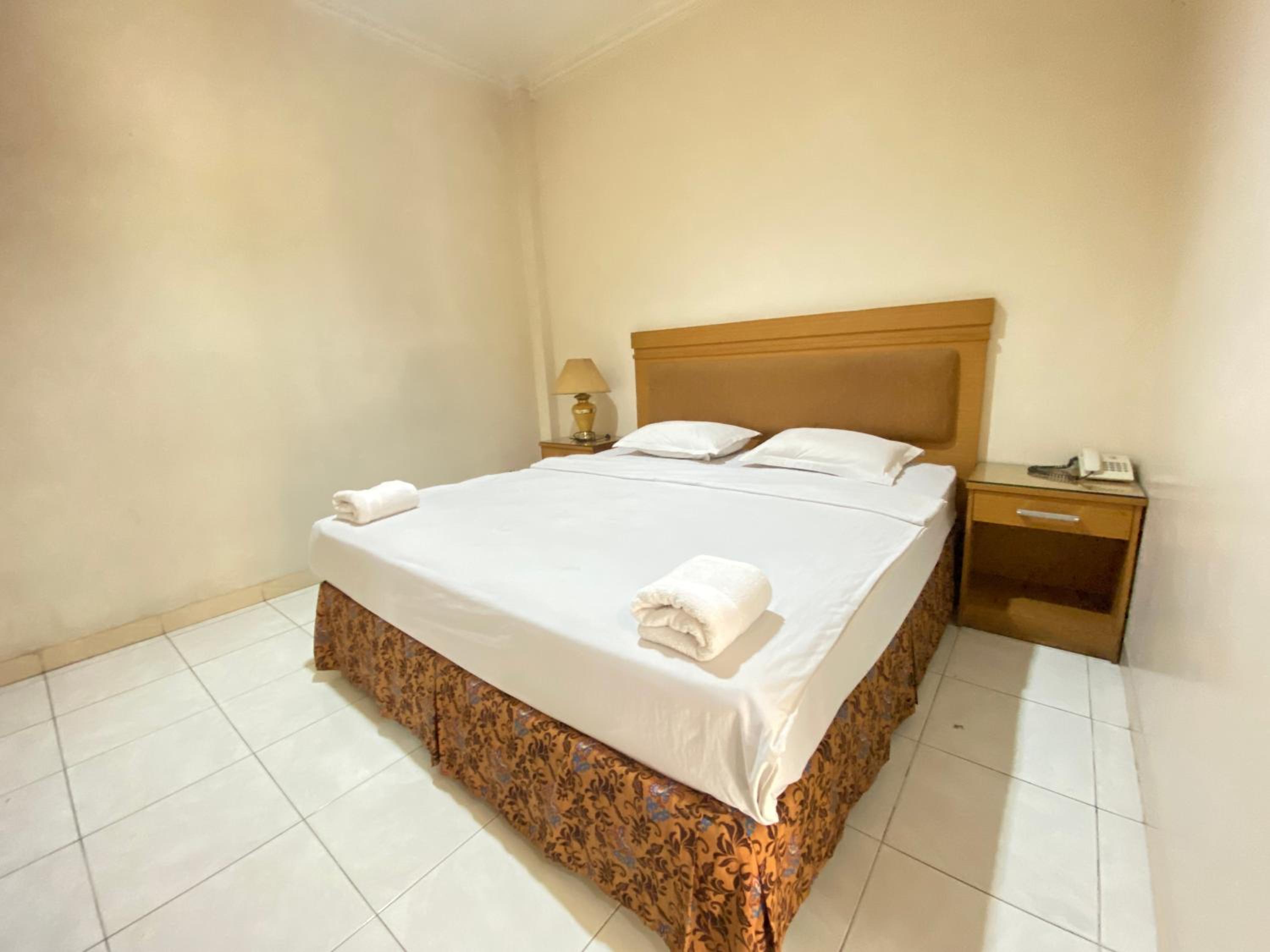 Deluxe Room - Photo 4