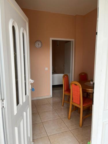 Apartment with Terrace photo 3